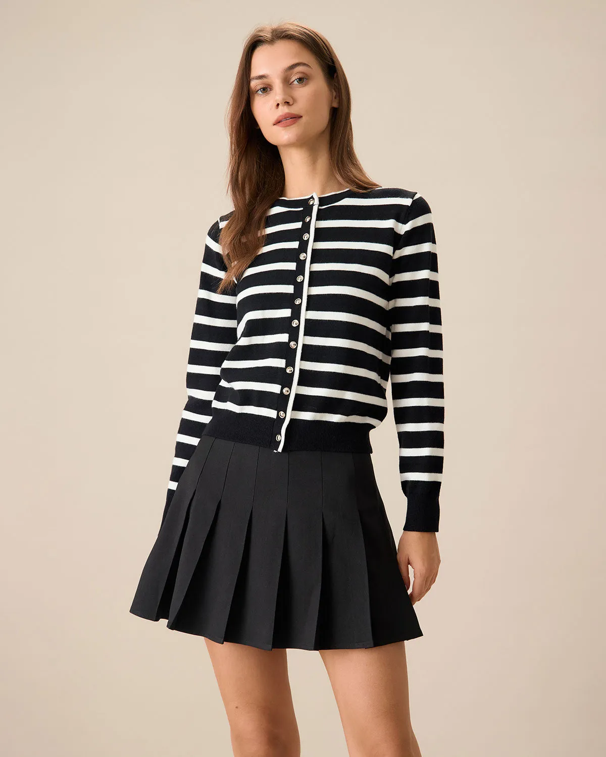 Women's Black Pleated A-Line Mini Skirt sold by rihoas product image thumbnail 2