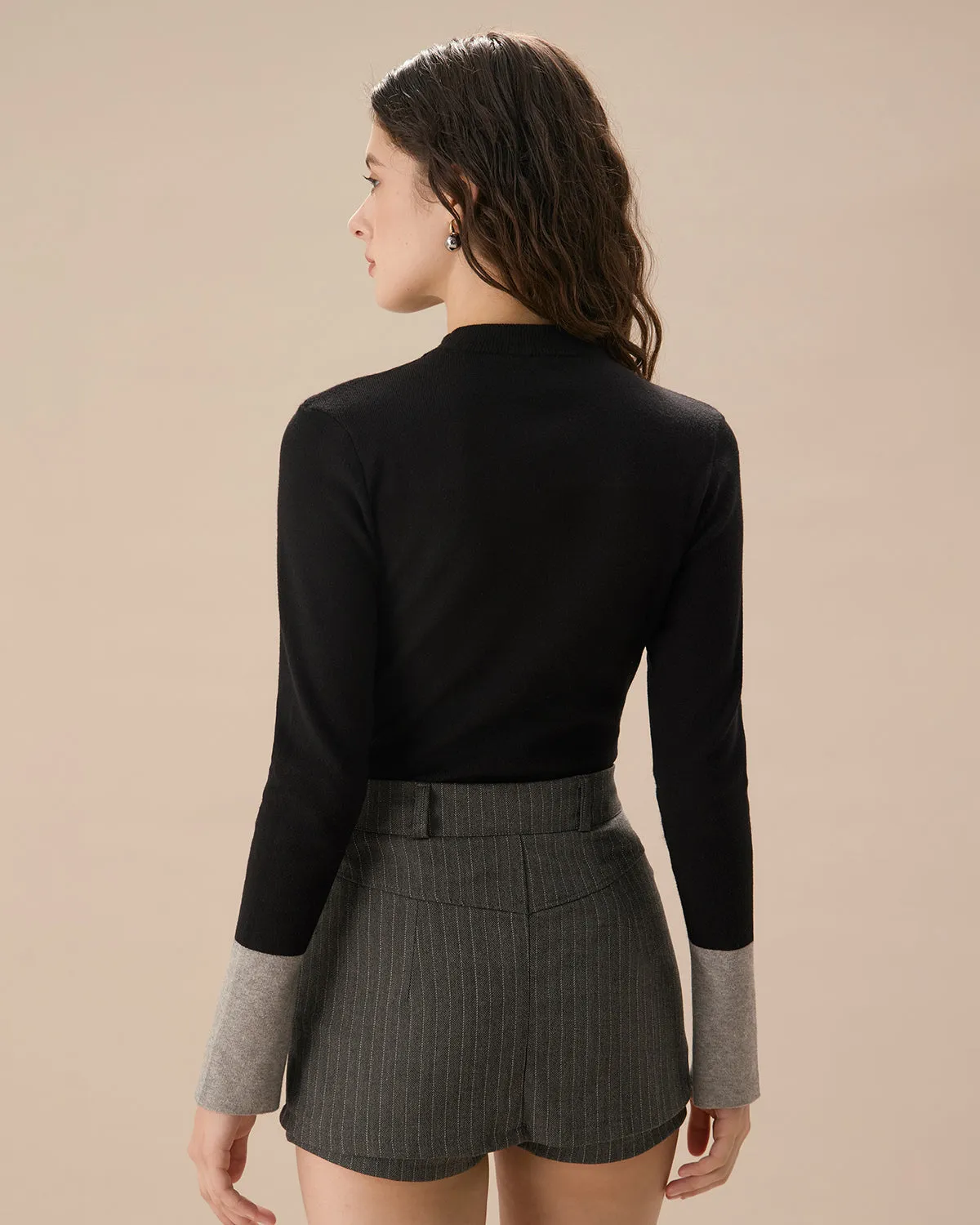 Black Contrasting Slim Knit Tee sold by rihoas product image thumbnail 3