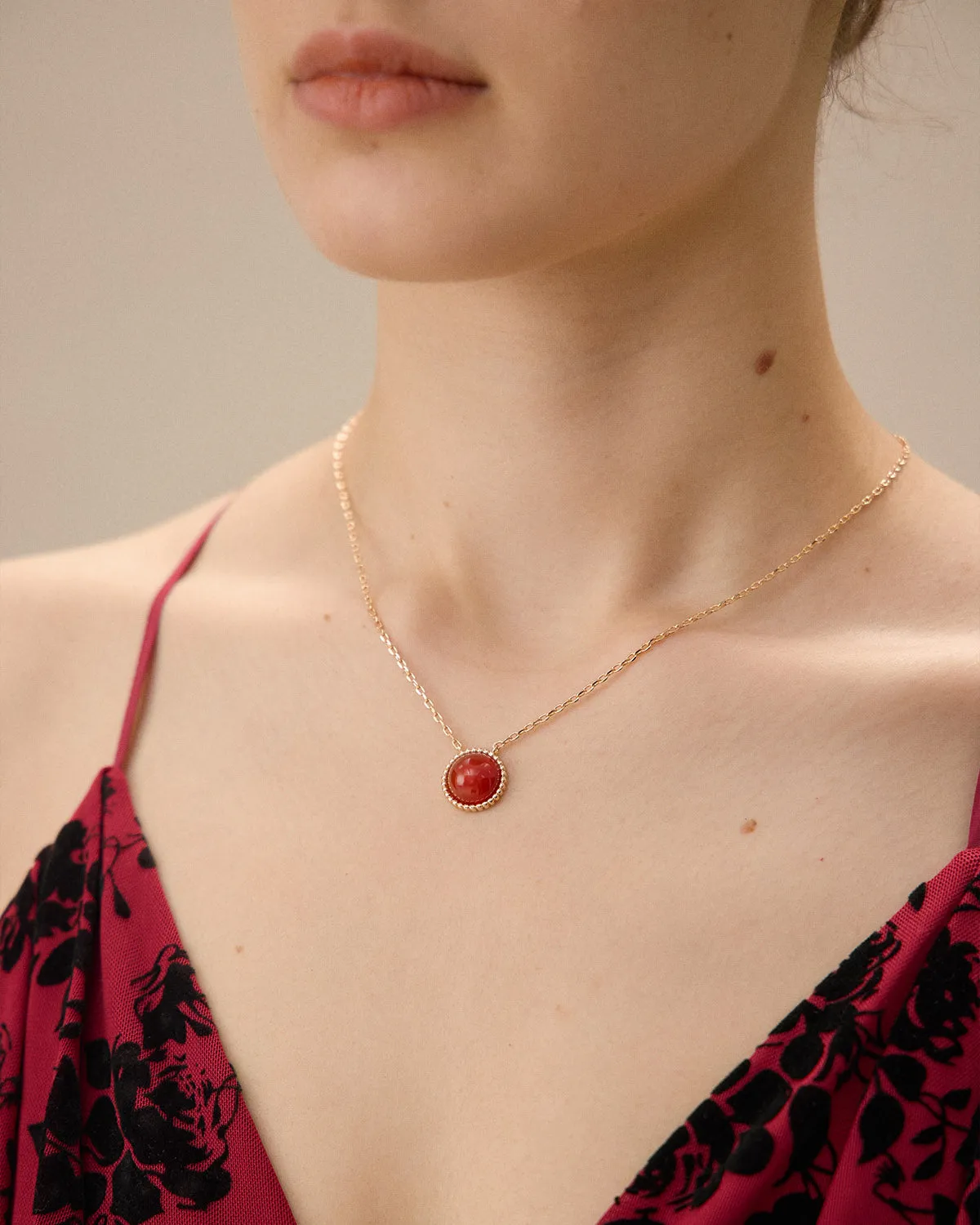 Retro Gold-Plated Necklace sold by rihoas product image thumbnail 4