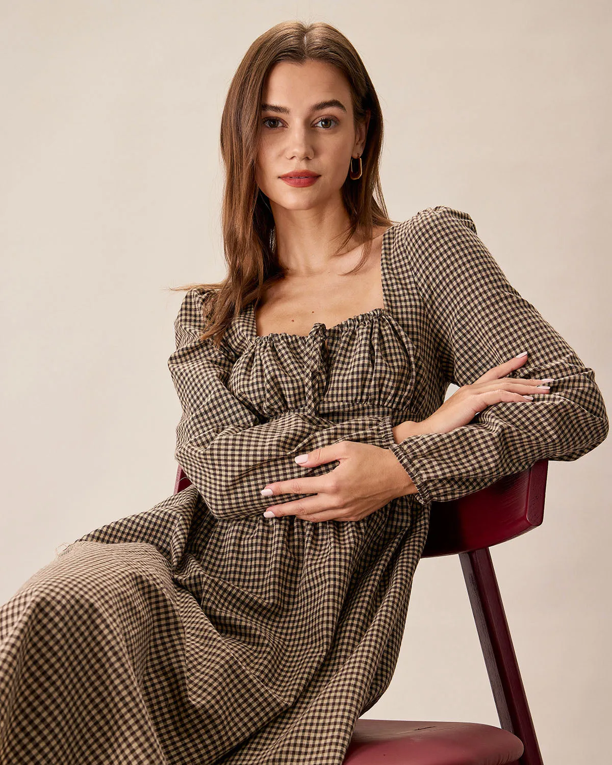 Brown Plaid Square Neck Ruched Midi Dress sold by rihoas product image thumbnail 3