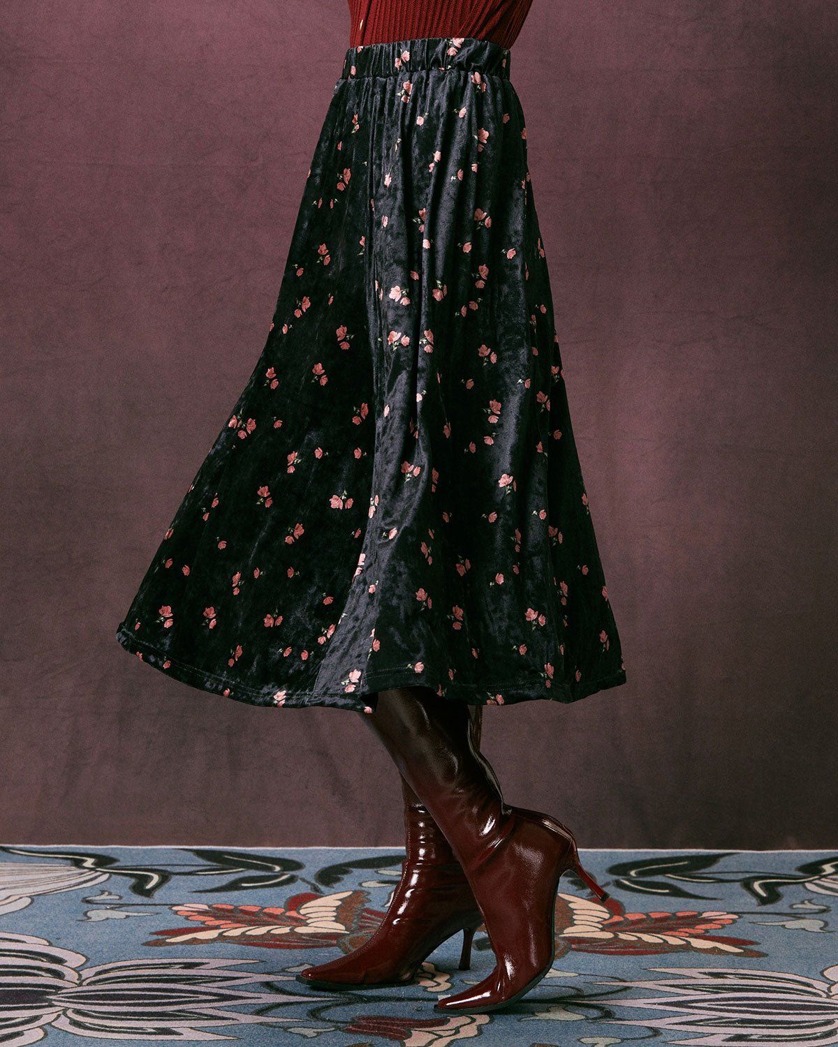 The Black Elastic Waist Floral Velvet Midi Skirt sold by rihoas product image thumbnail 3