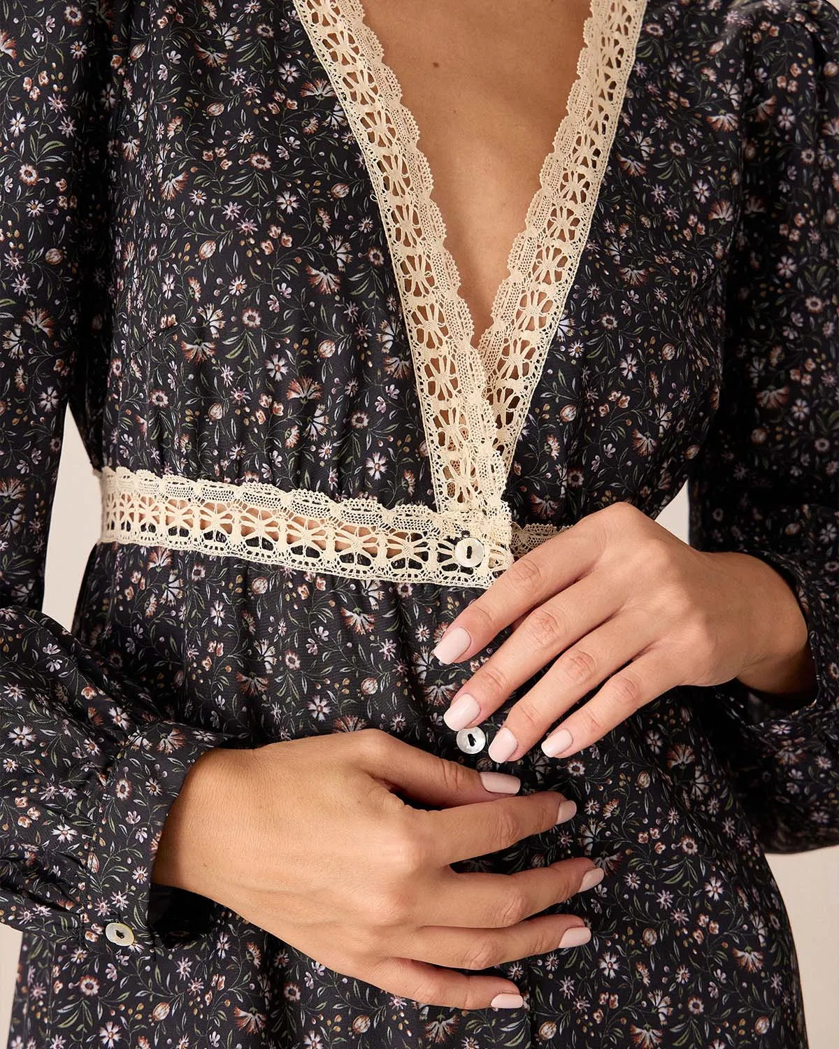 Black Floral V-Neck Lantern Sleeve Maxi Dress sold by rihoas product image thumbnail 2