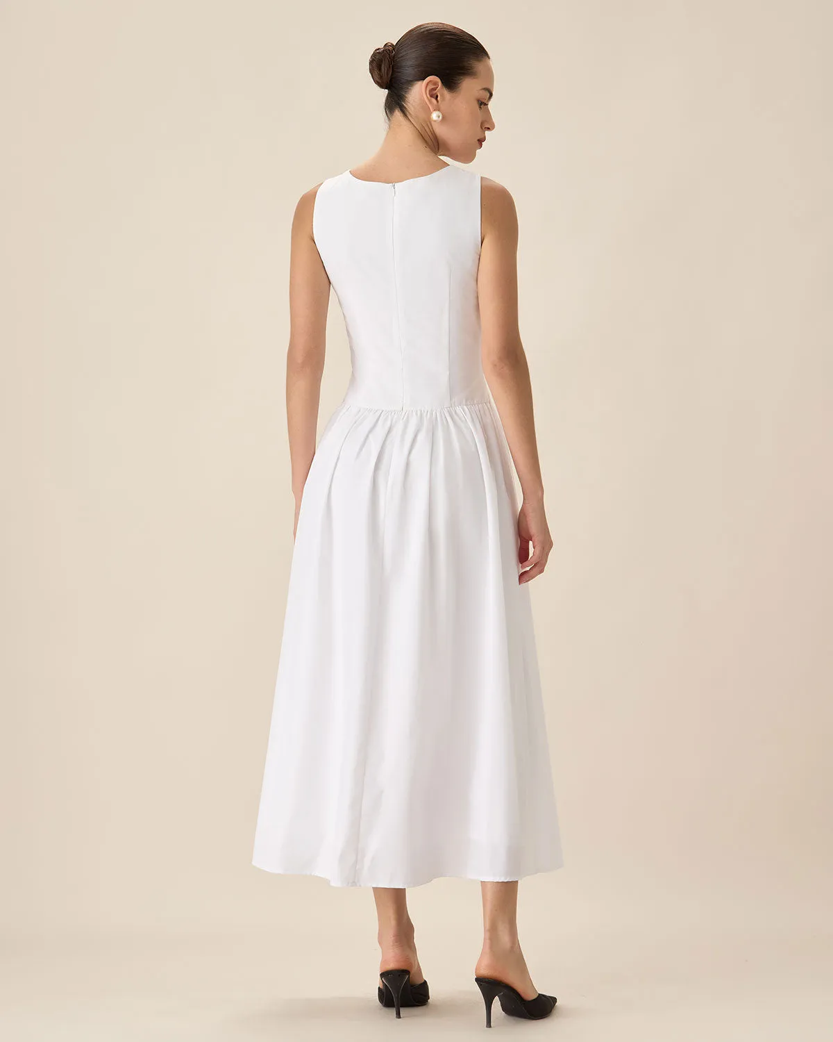 White Round Neck Pocket Maxi Dress sold by rihoas product image thumbnail 5
