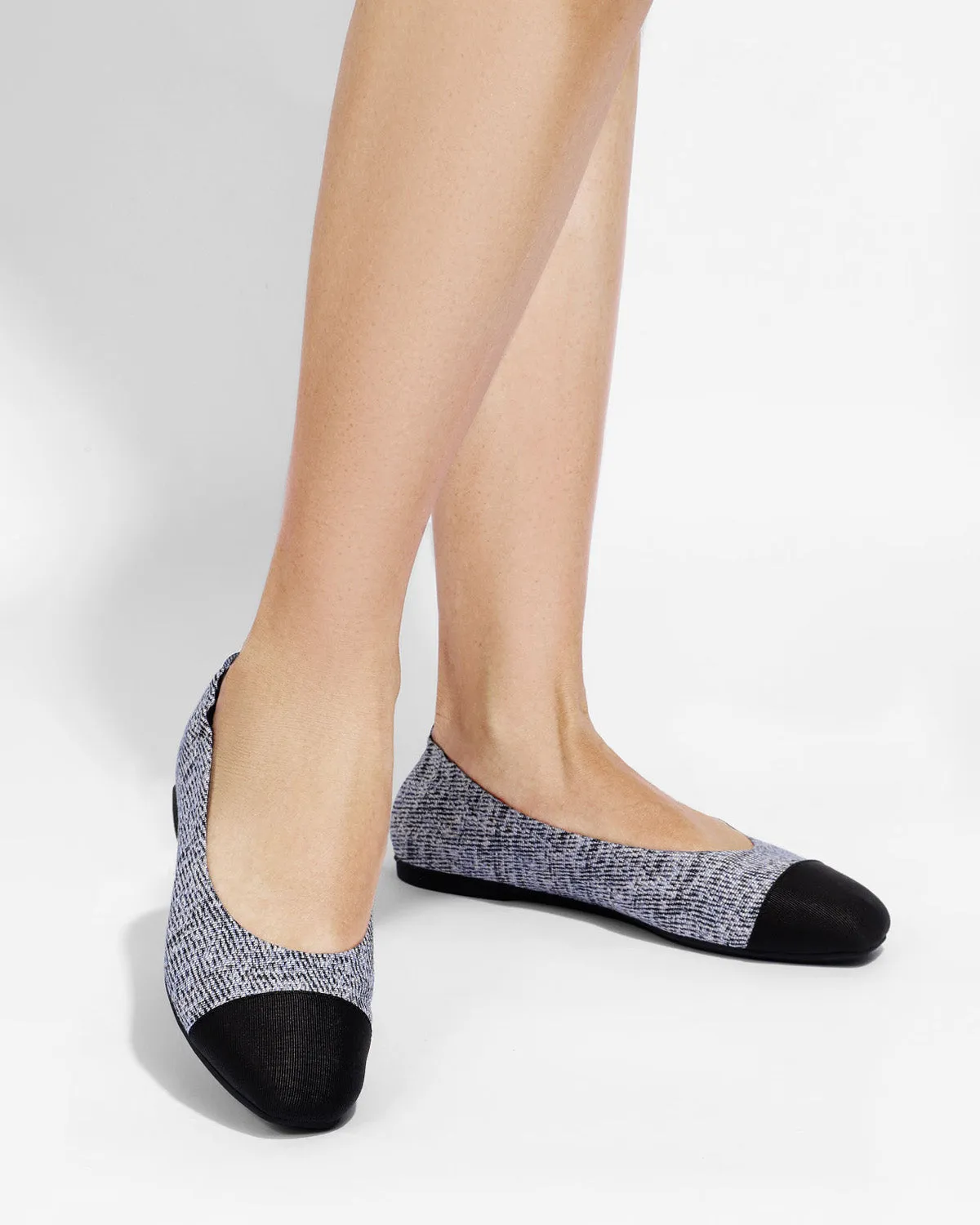 Enfiis Black Twill Jacquard Ballet Flats sold by rihoas
