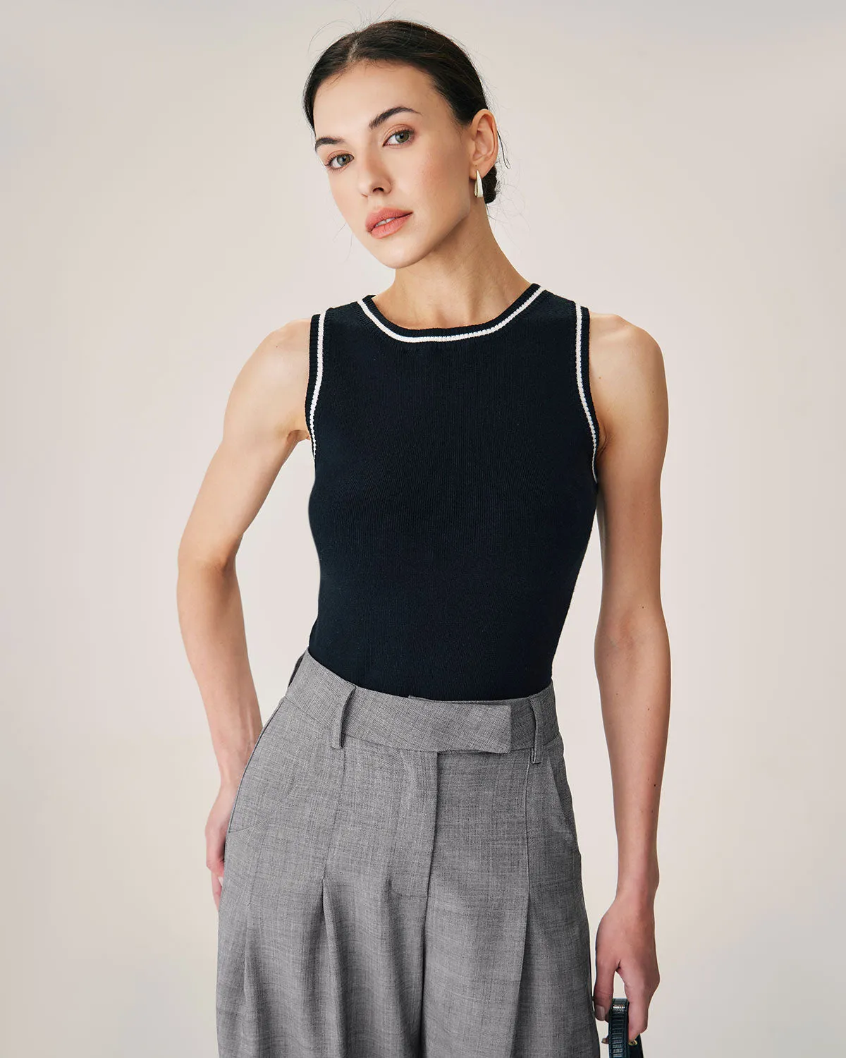 Black Contrast Ribbed Knit Tank sold by rihoas