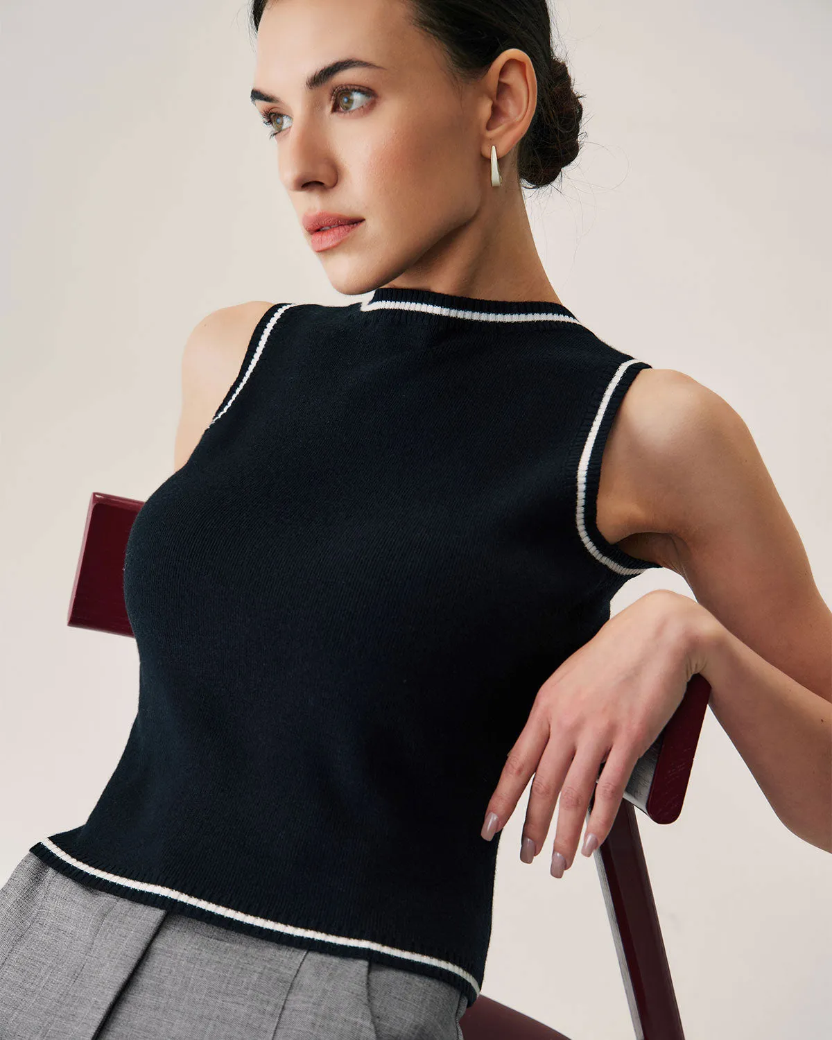 Black Contrast Ribbed Knit Tank sold by rihoas product image thumbnail 2