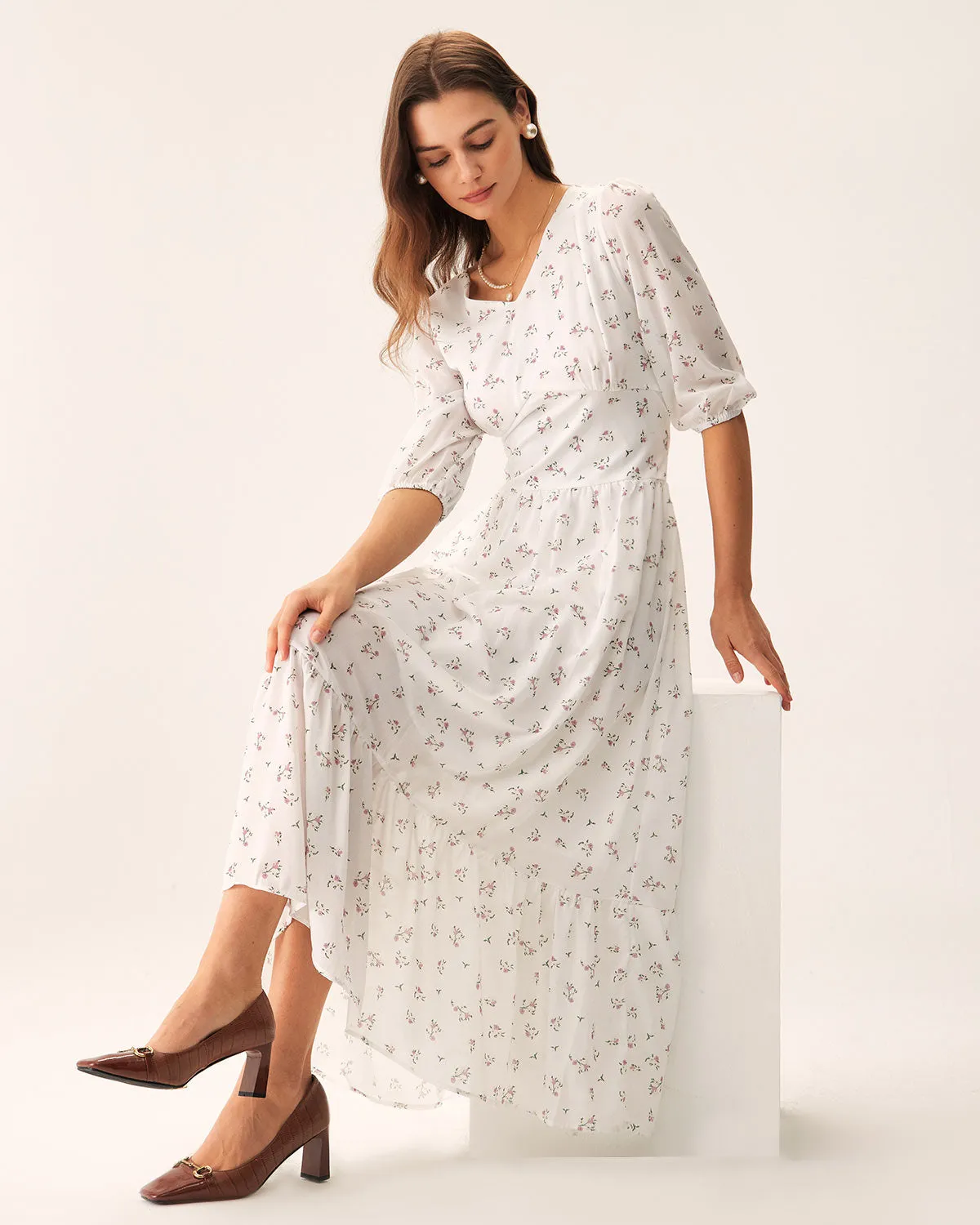 White Floral Flowy Maxi Dress sold by rihoas