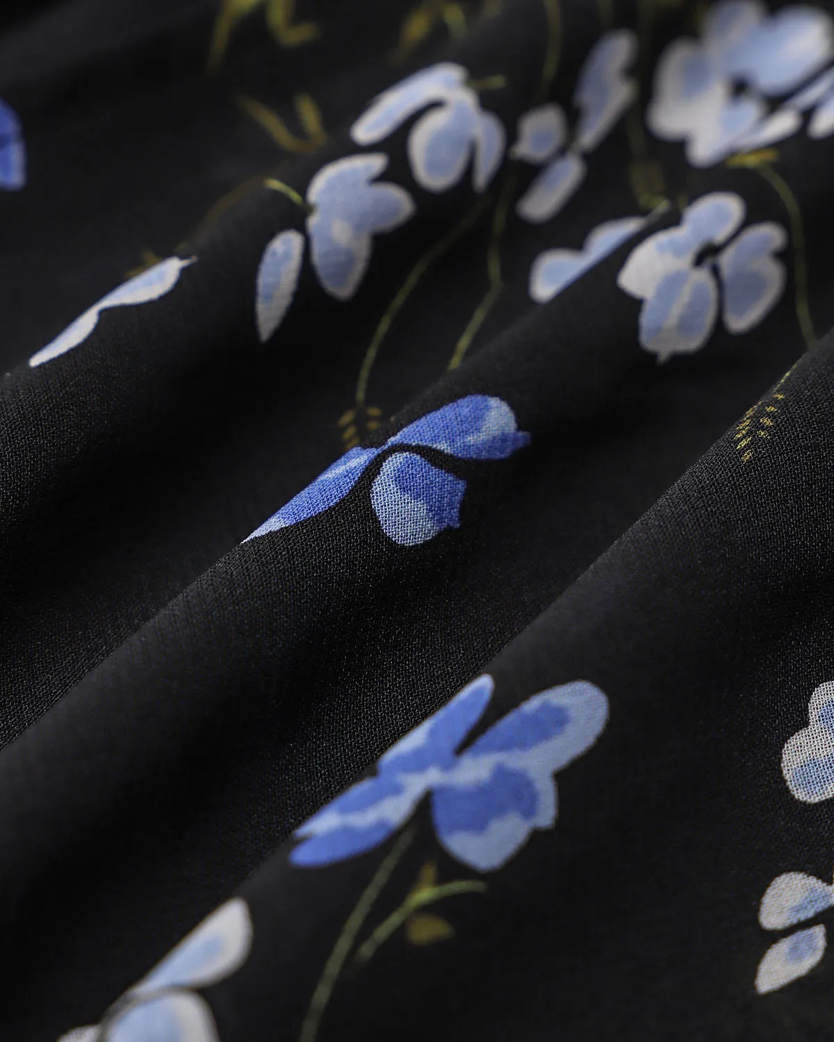 Black Floral Tie Strap Slit Midi Dresses sold by rihoas product image thumbnail 3