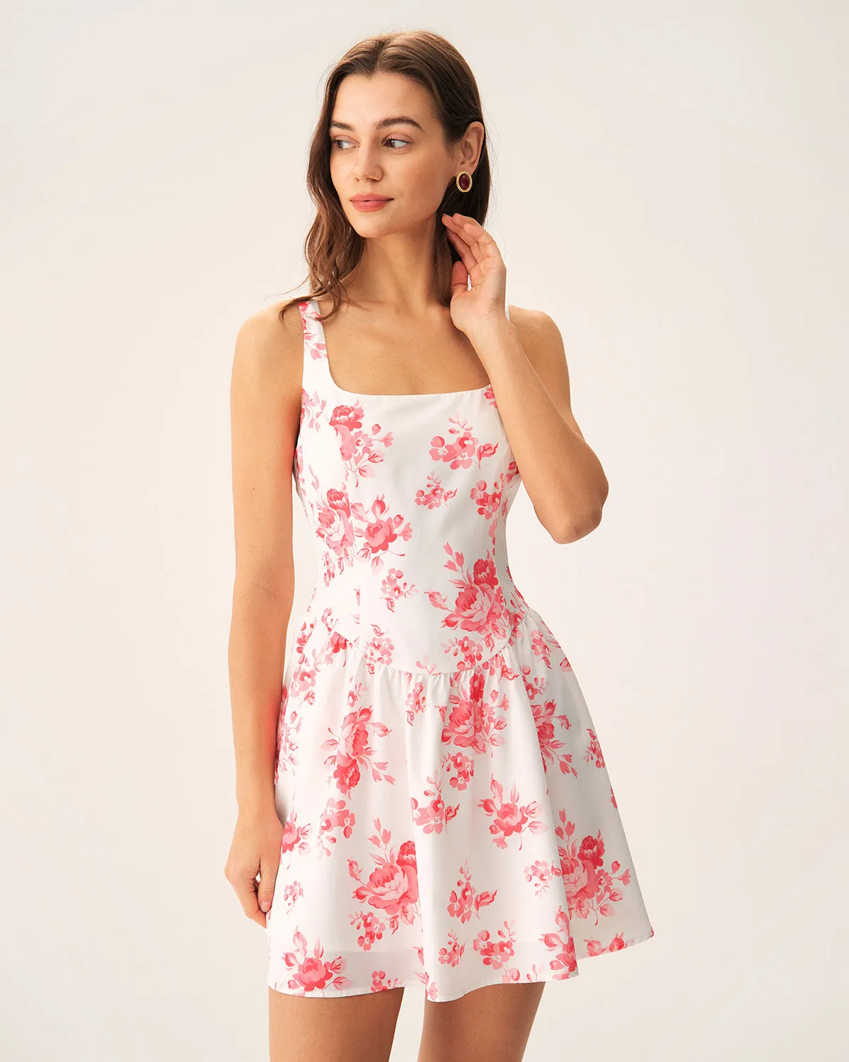 Pink Floral Ruched Mini Dress sold by rihoas product image thumbnail 3