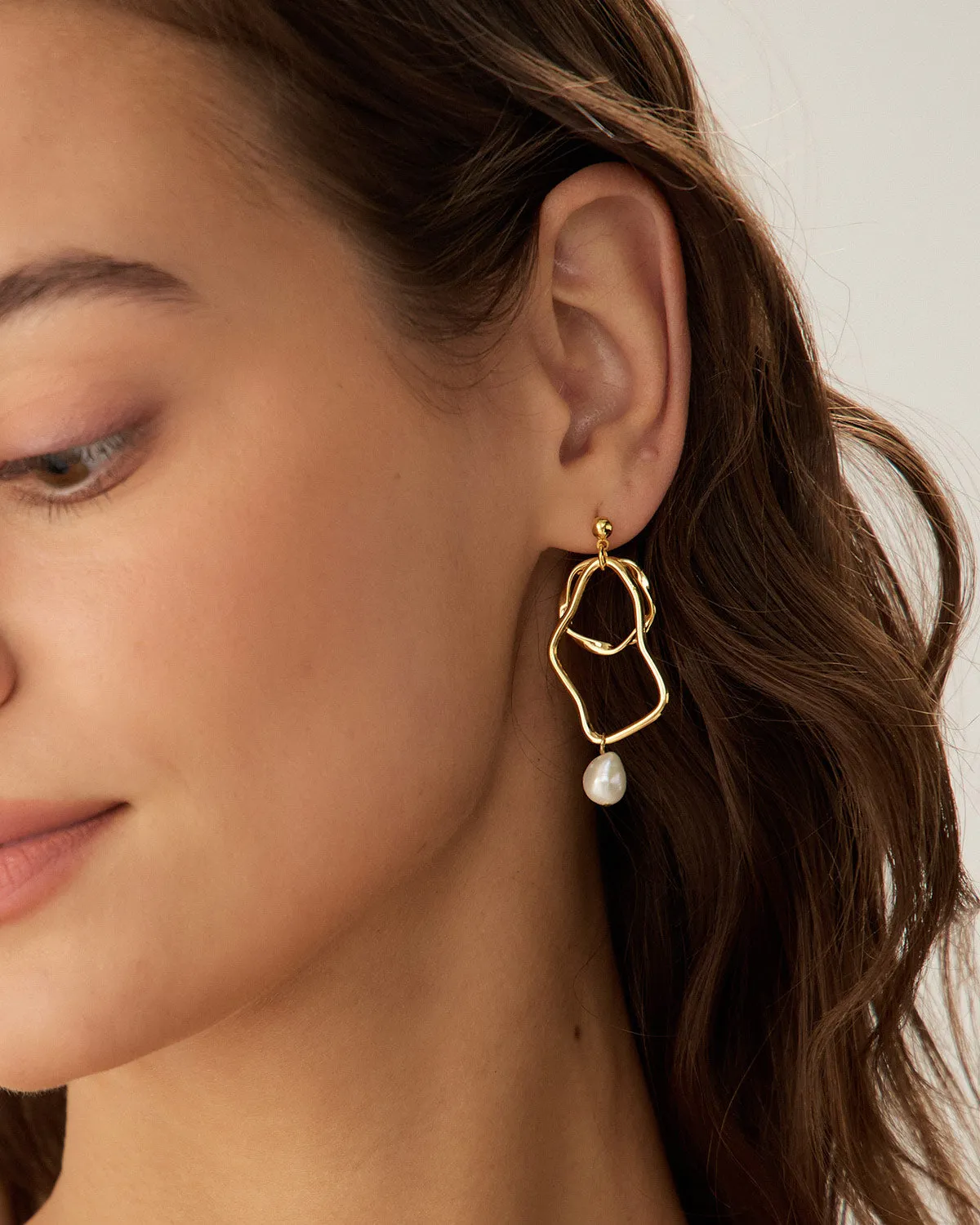 Metal Pearl Earrings sold by rihoas product image thumbnail 2