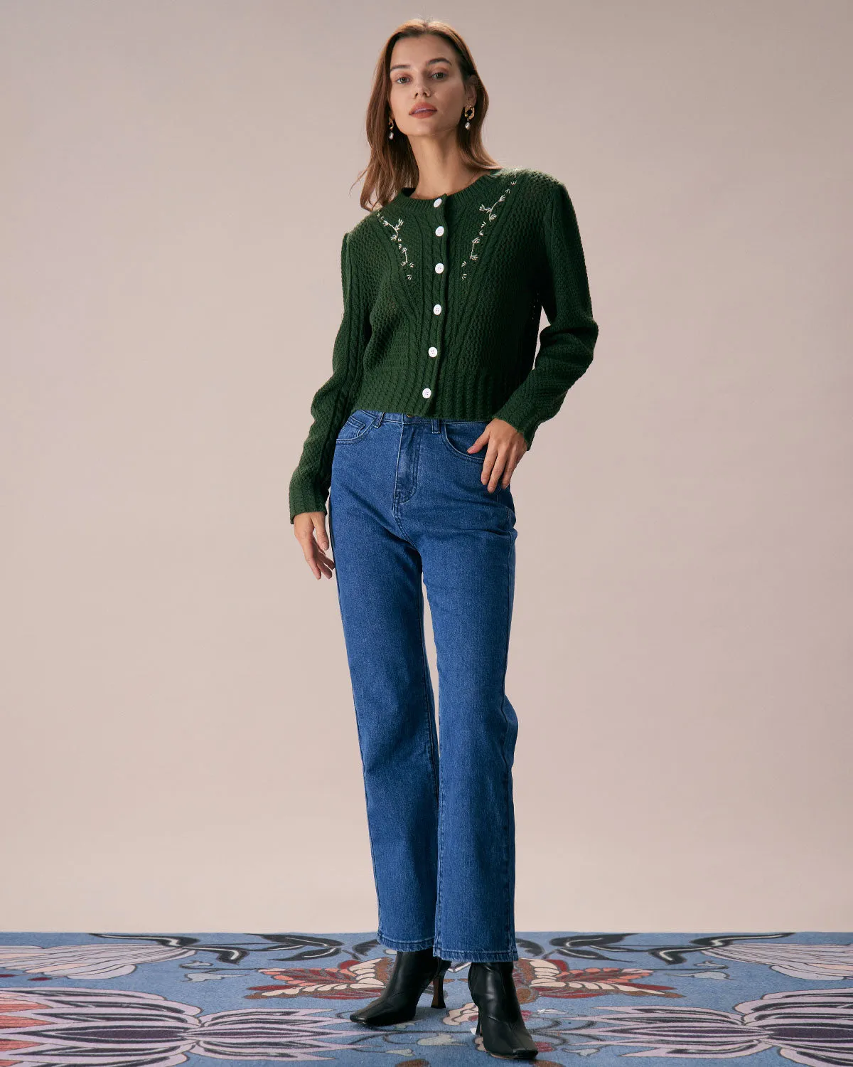 The Green Round Neck Embroidery Cardigan sold by rihoas product image thumbnail 2