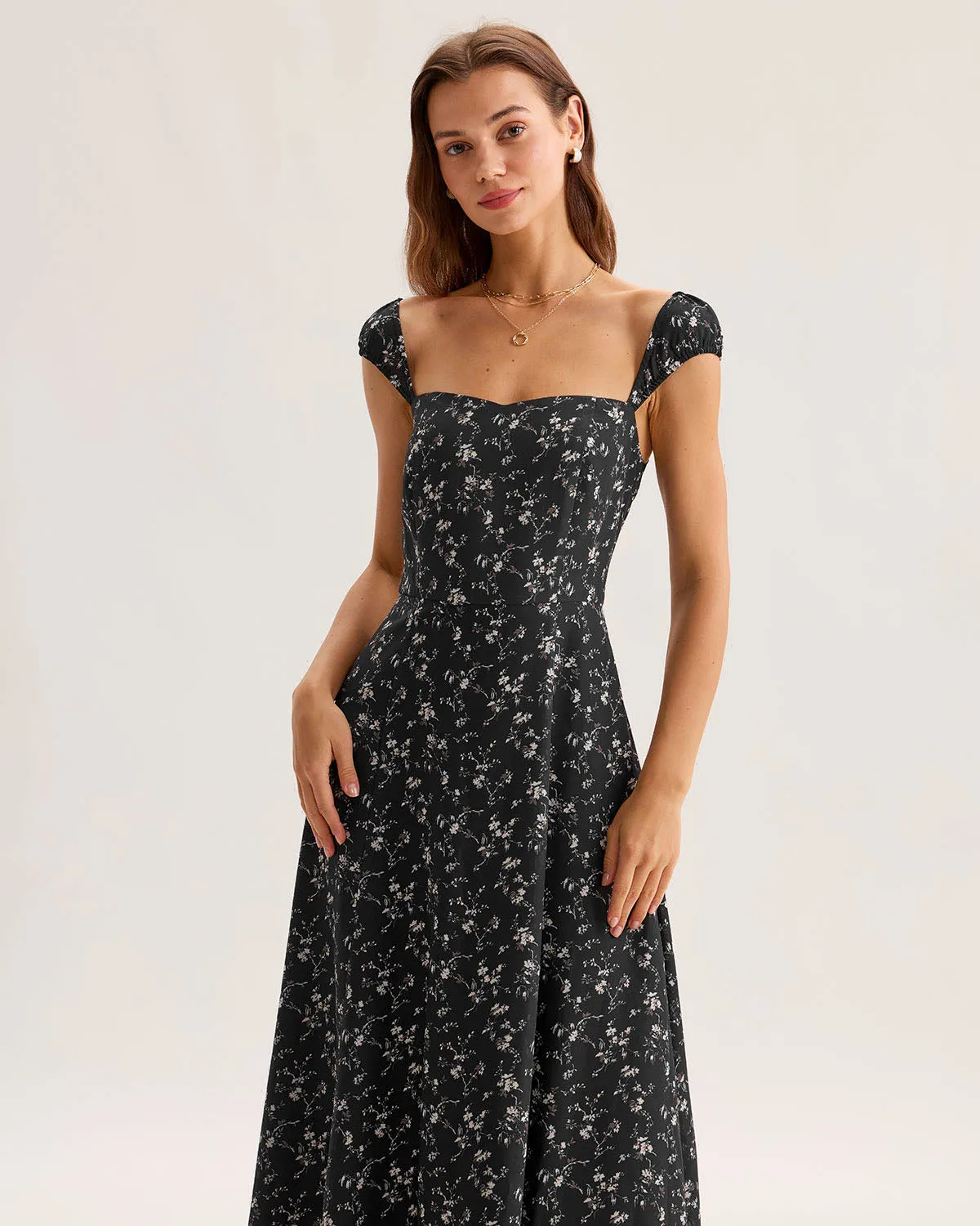 Black Floral Sweetheart Neck Midi Dress sold by rihoas product image thumbnail 4