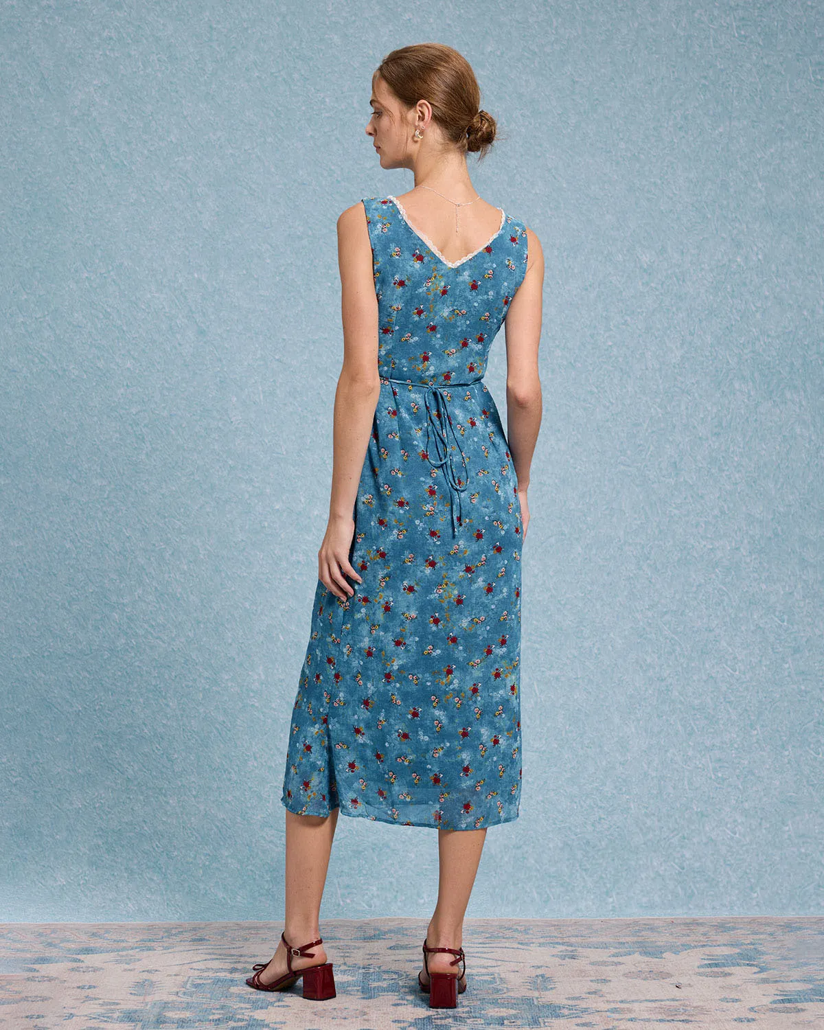 Blue Floral V Neck A-Line Sleeveless Midi Dress sold by rihoas product image thumbnail 5