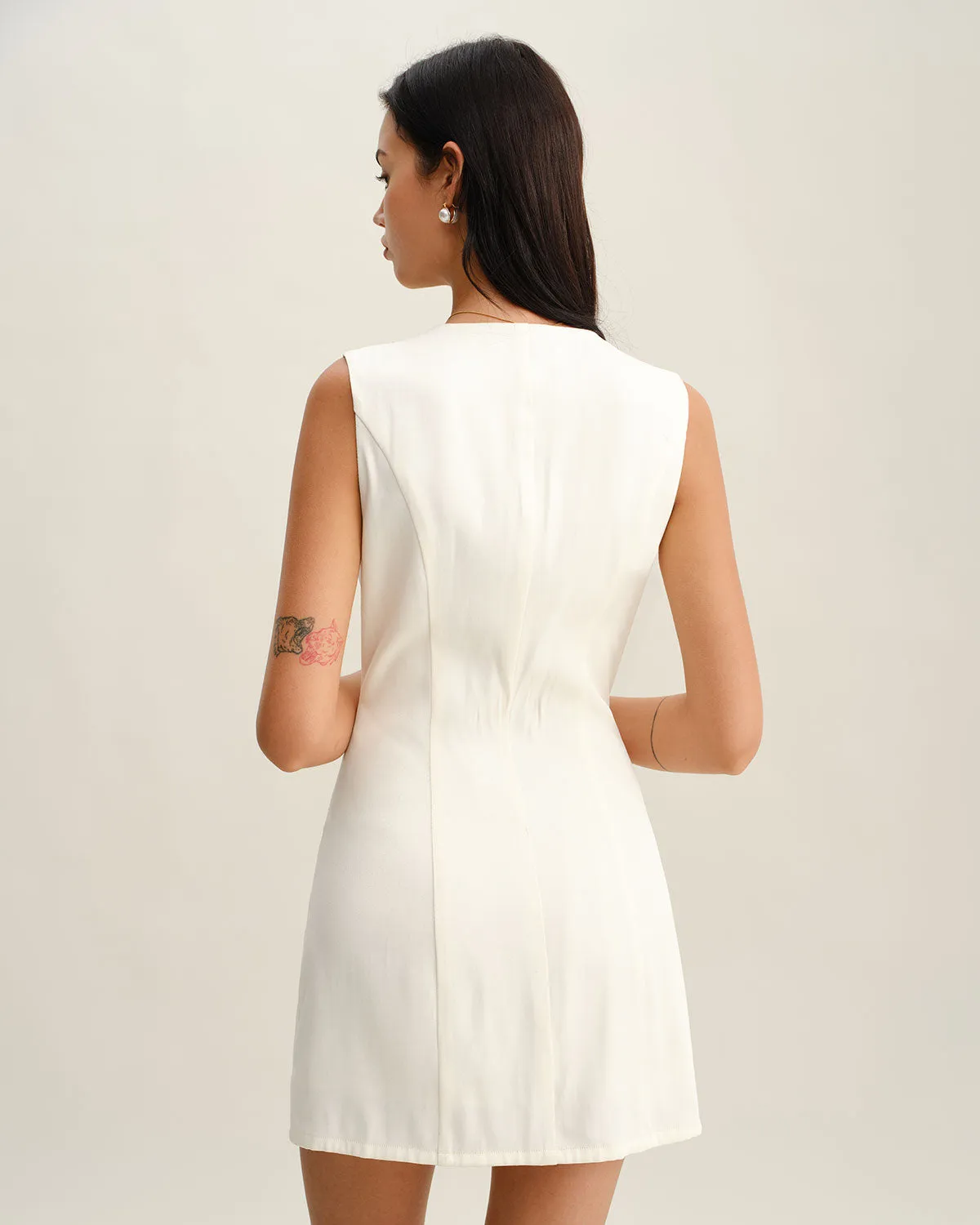 White Floral V Neck Sleeveless Mini Dress sold by rihoas product image thumbnail 5