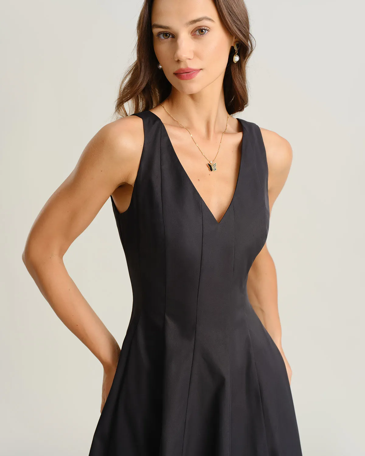 Black V Neck Sleeveless Midi Dress sold by rihoas product image thumbnail 2