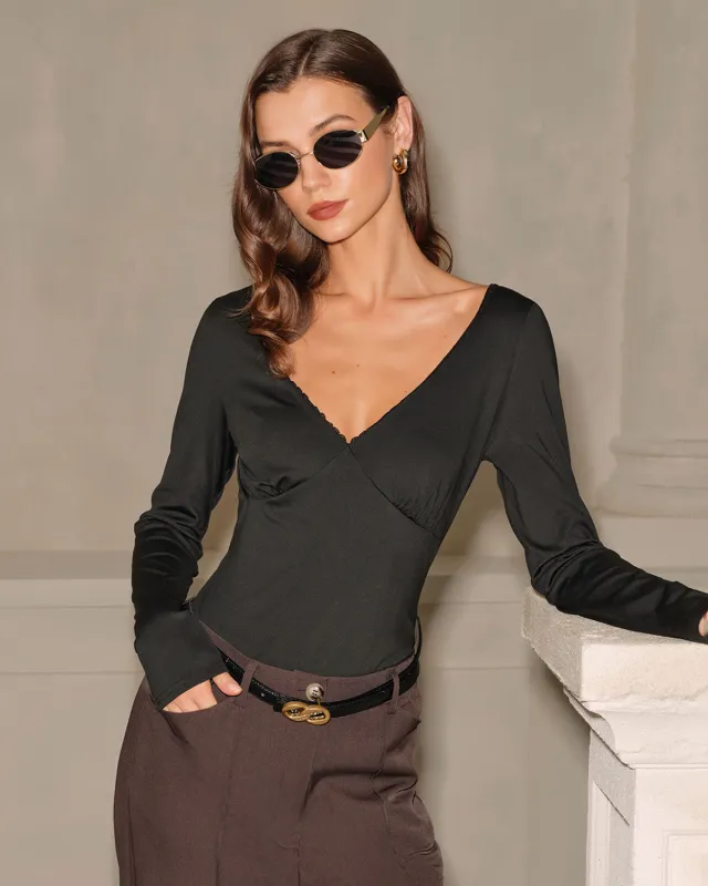 Black Ruched Slim Knit Tee sold by rihoas