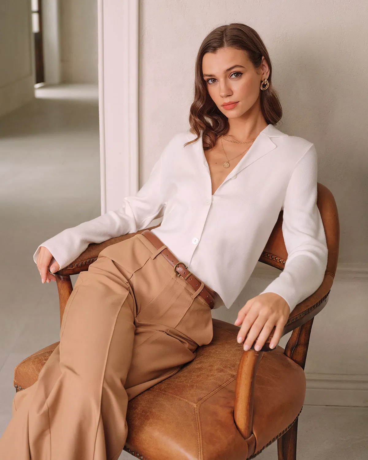 White V-Neck Single Breasted Sweater sold by rihoas product image thumbnail 4