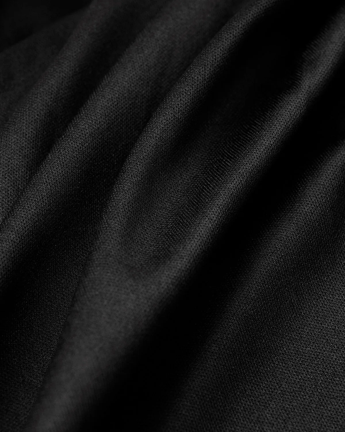 Black Contrasting High-Low Midi Dress sold by rihoas product image thumbnail 3