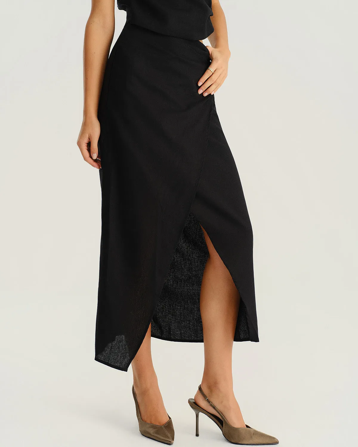 Black Natural Waisted Slit Midi Skirt sold by rihoas product image thumbnail 3