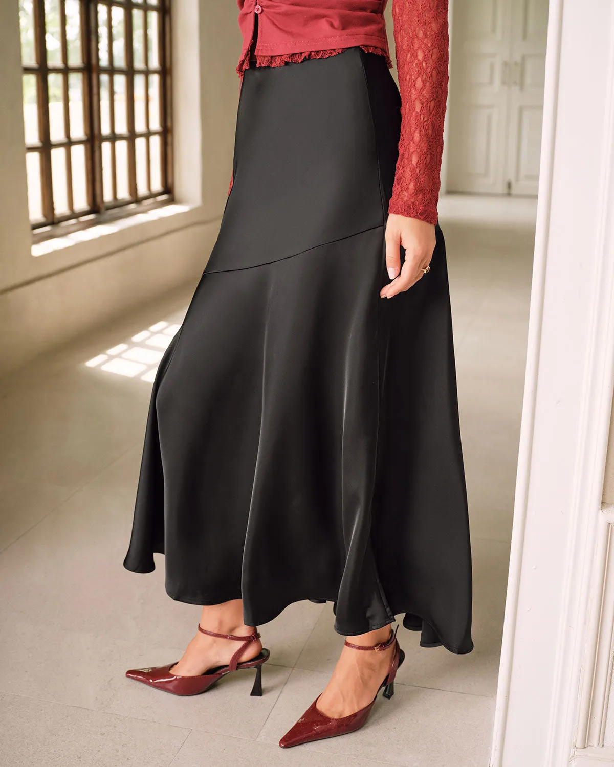 Black High Waisted Mermaid Skirt sold by rihoas product image thumbnail 2