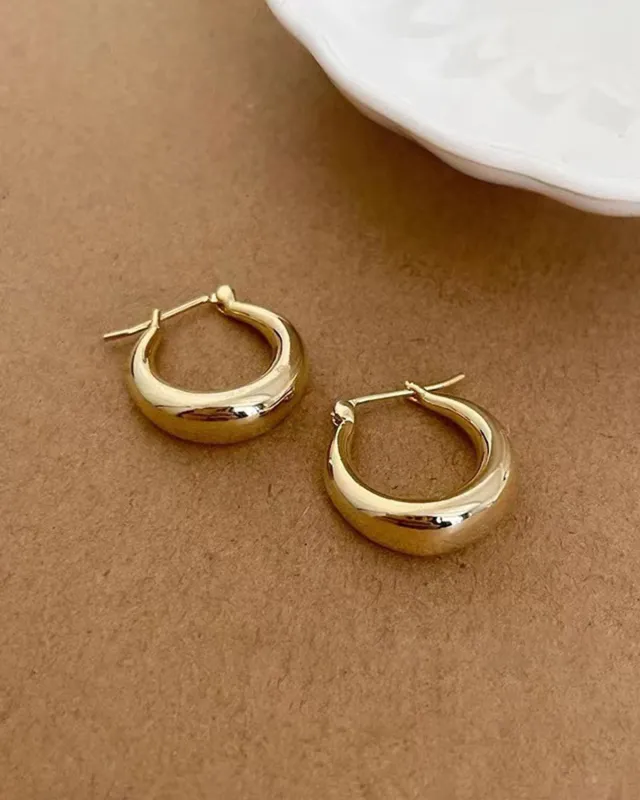 Women's Gold Earrings sold by rihoas