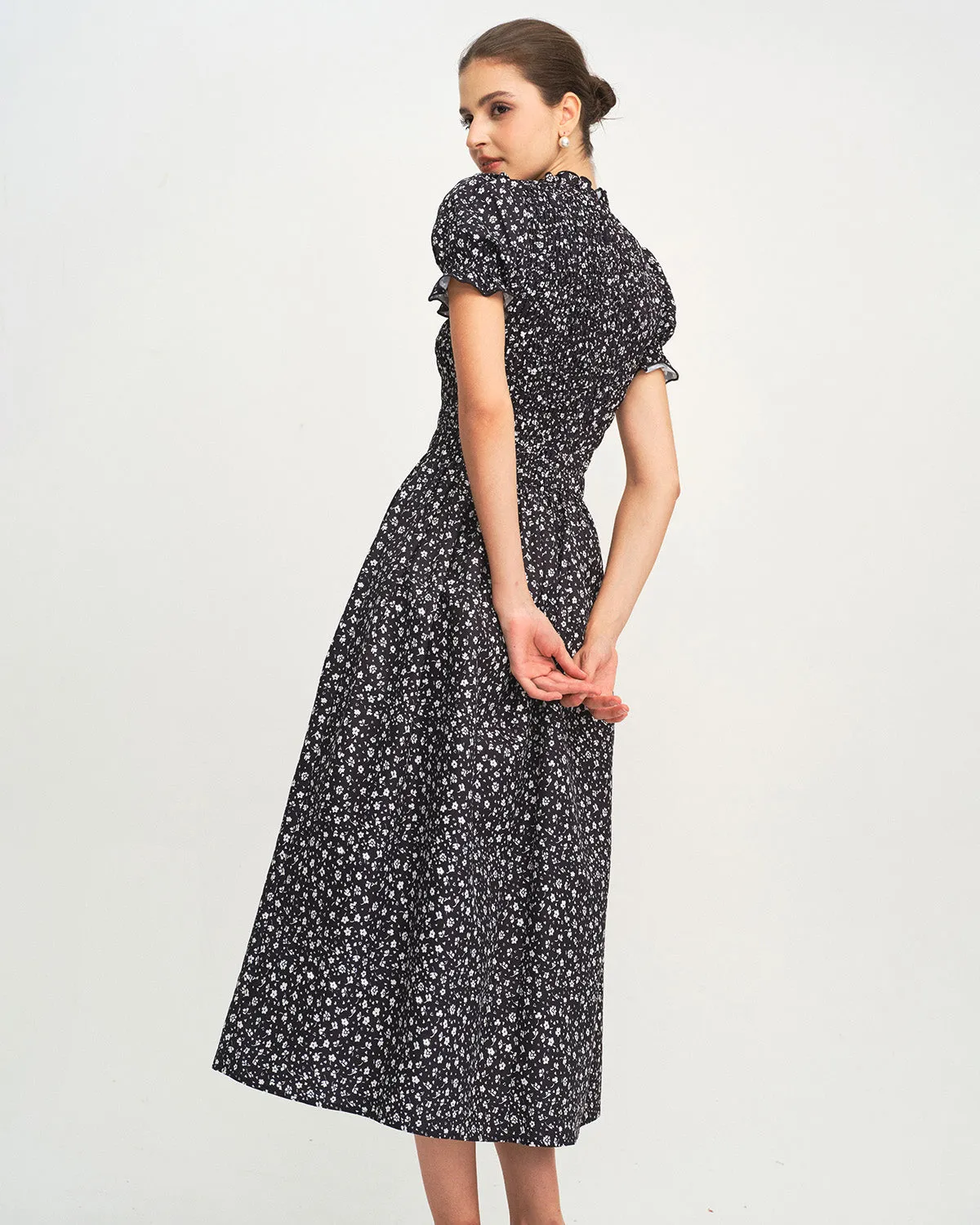 Black Floral Shirred A-Line Midi Dress sold by rihoas product image thumbnail 5