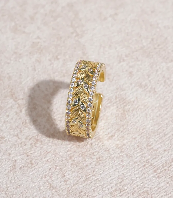 Glod Ear Ring sold by rihoas