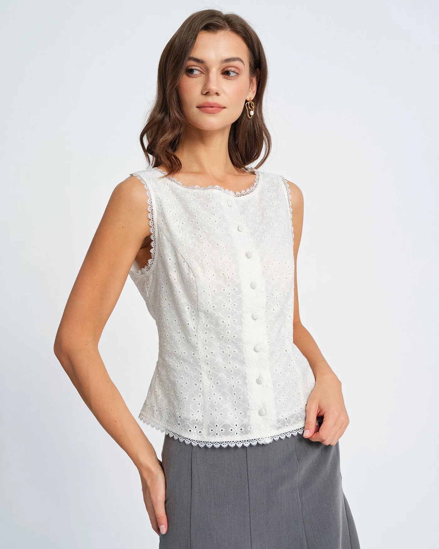 White Single Breasted Lace Vest sold by rihoas product image thumbnail 2