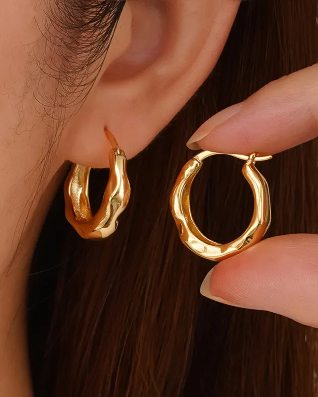 Gold Earrings sold by rihoas