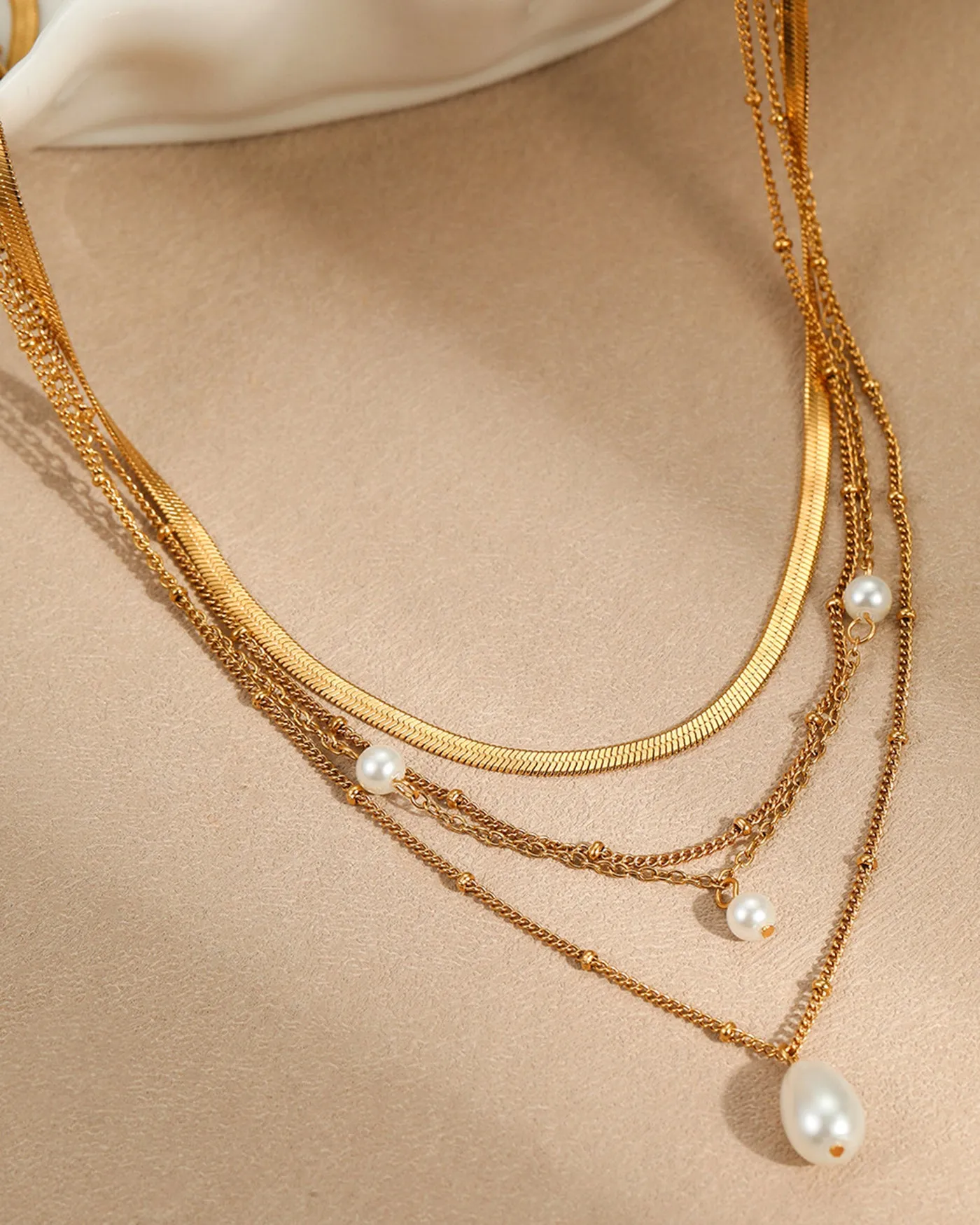 Gold Necklace sold by rihoas product image thumbnail 3