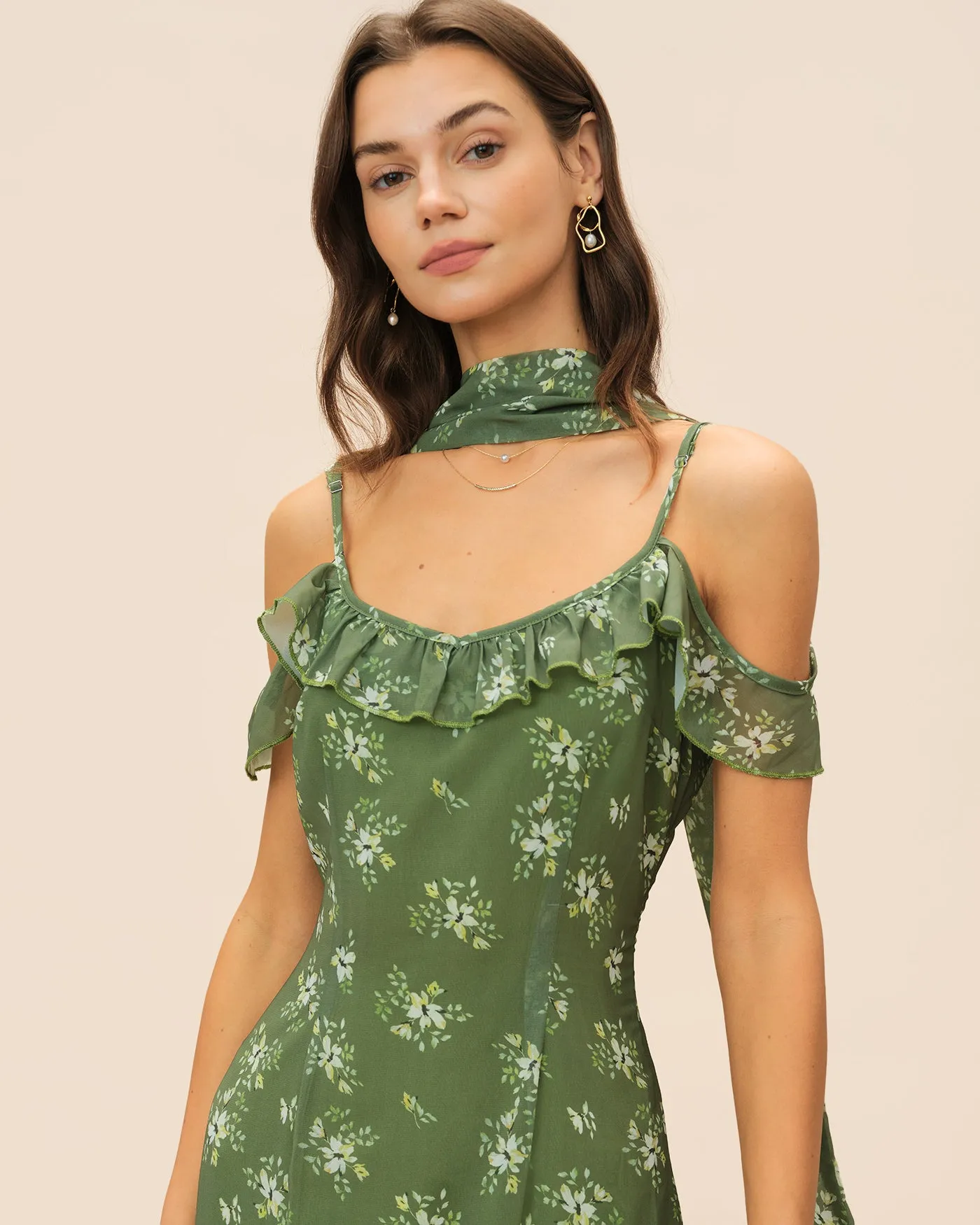 Green V Neck Ruffle Floral Maxi Dress sold by rihoas product image thumbnail 2