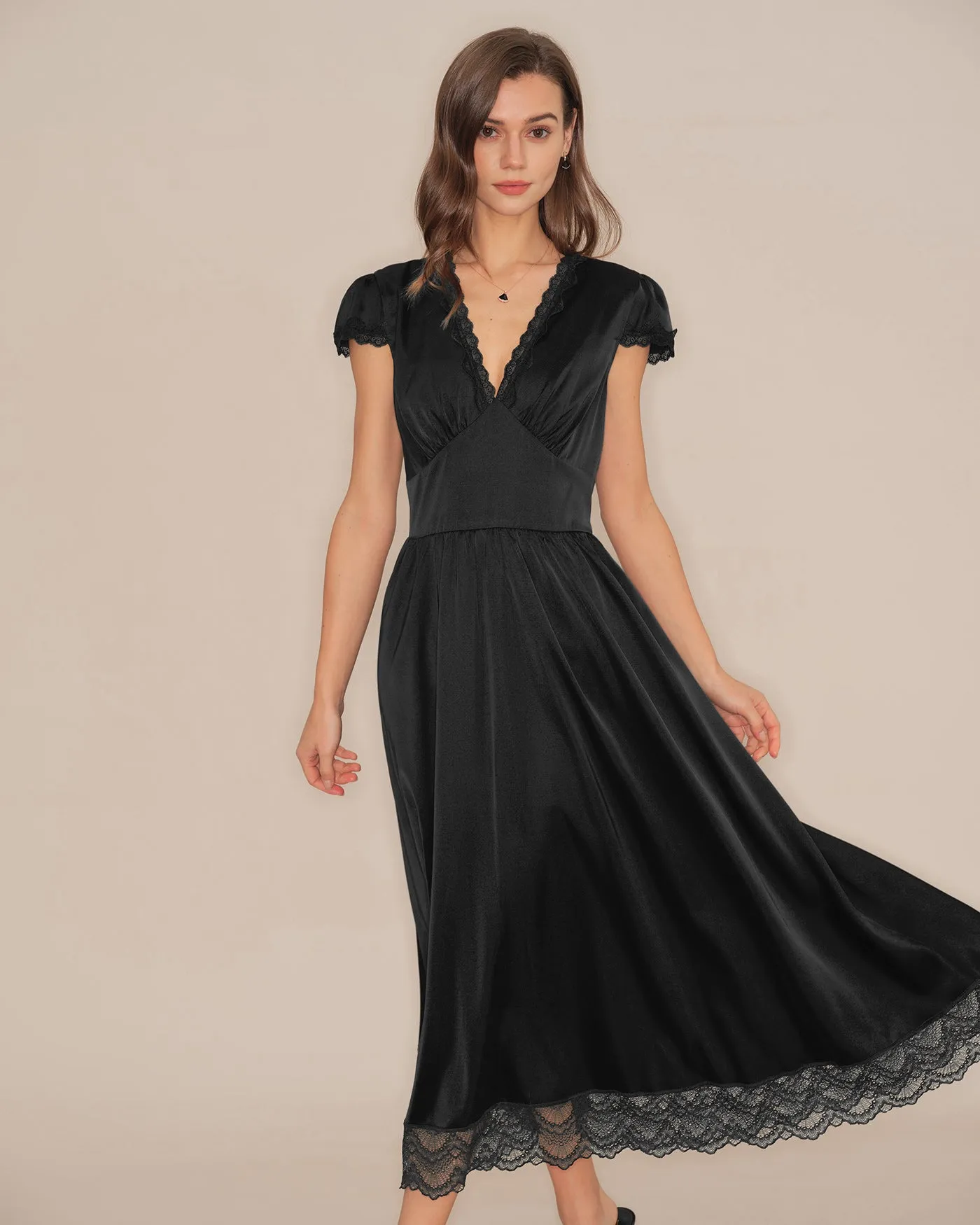 Black V Neck Lace Puffed Sleeve Maxi Dress sold by rihoas product image thumbnail 3