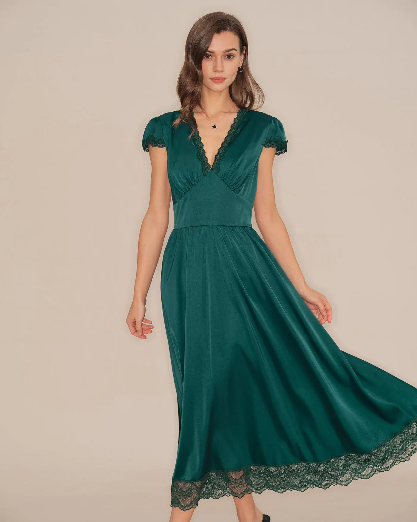 Green V Neck Lace Maxi Dress sold by rihoas product image thumbnail 4