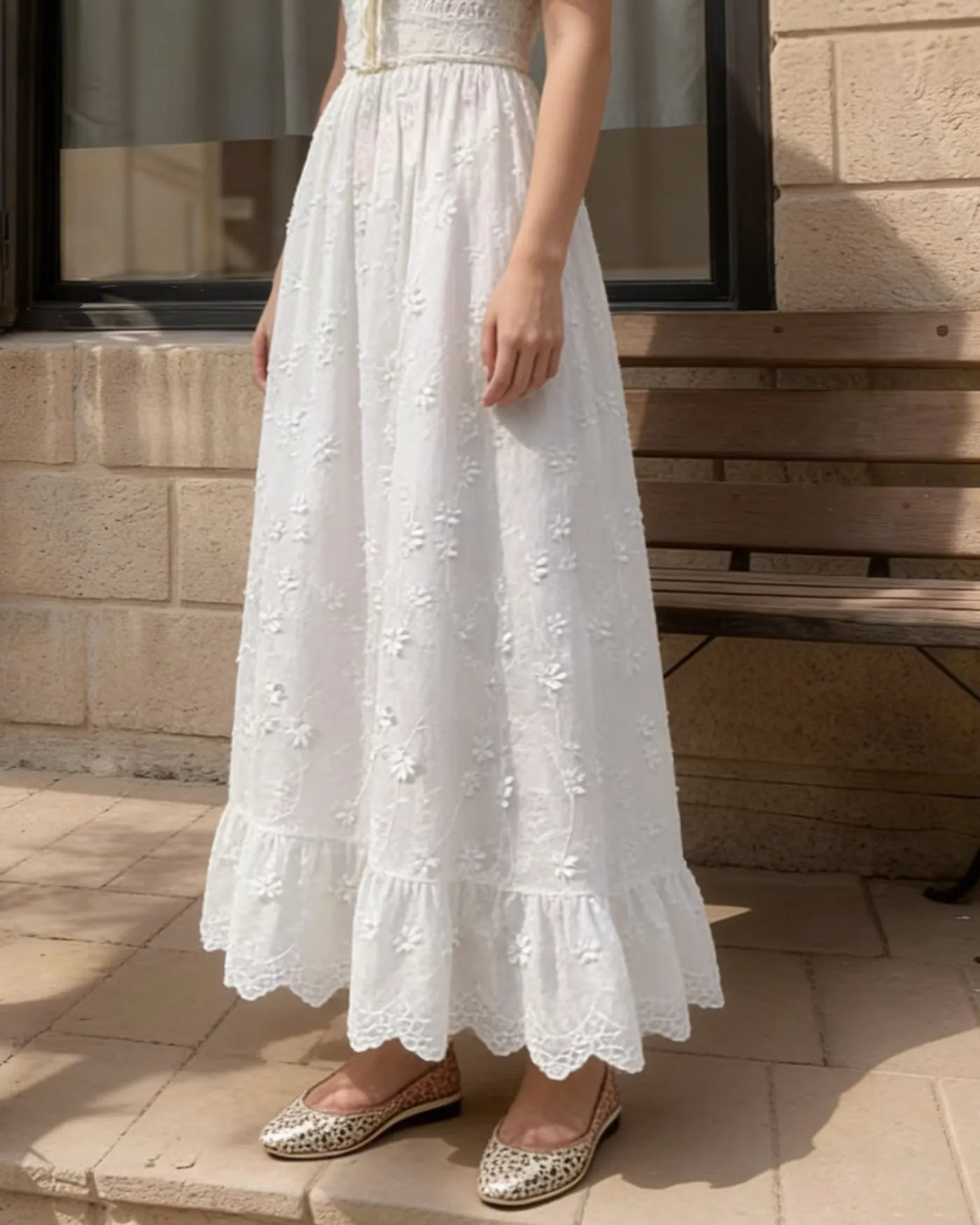 White Floral Elastic Waist Midi Skirt sold by rihoas product image thumbnail 4