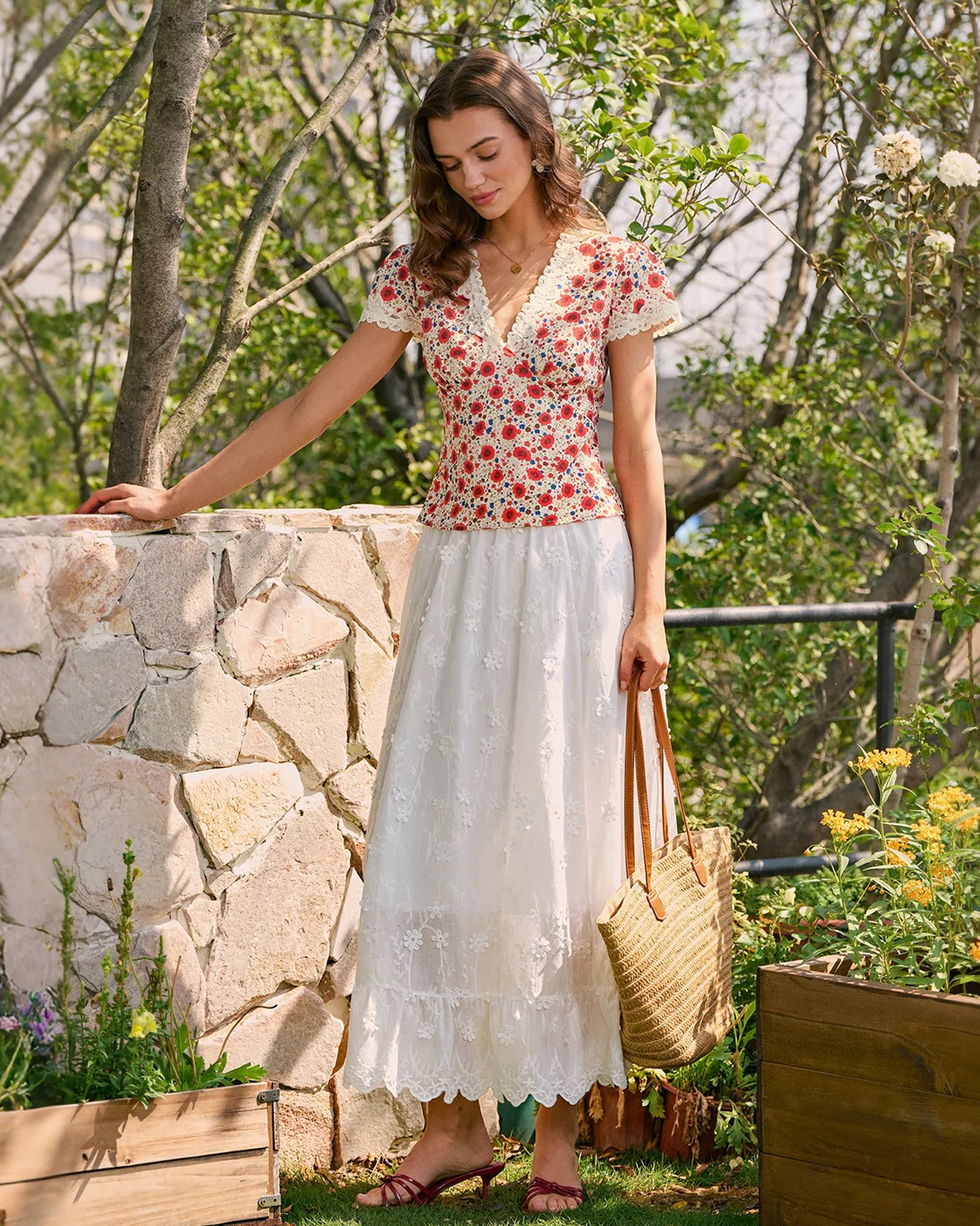 Red V Neck Lace Floral Tee sold by rihoas product image thumbnail 4