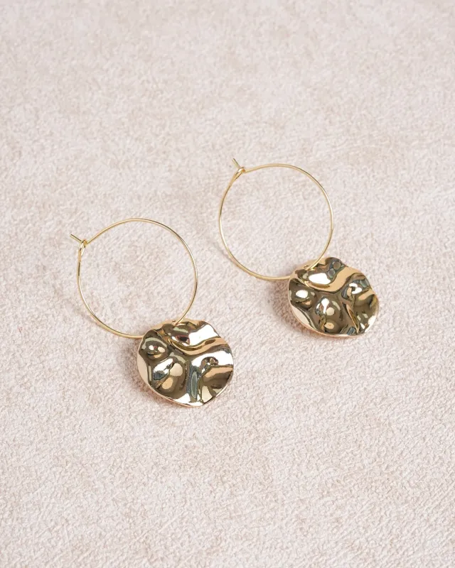 Gold Round Pleated Earrings made by rihoas