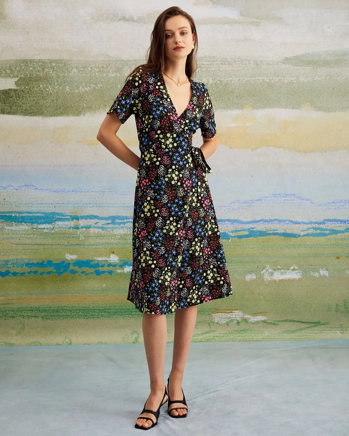 The Black V Neck Floral Tie Back Midi Dress sold by rihoas product image thumbnail 2