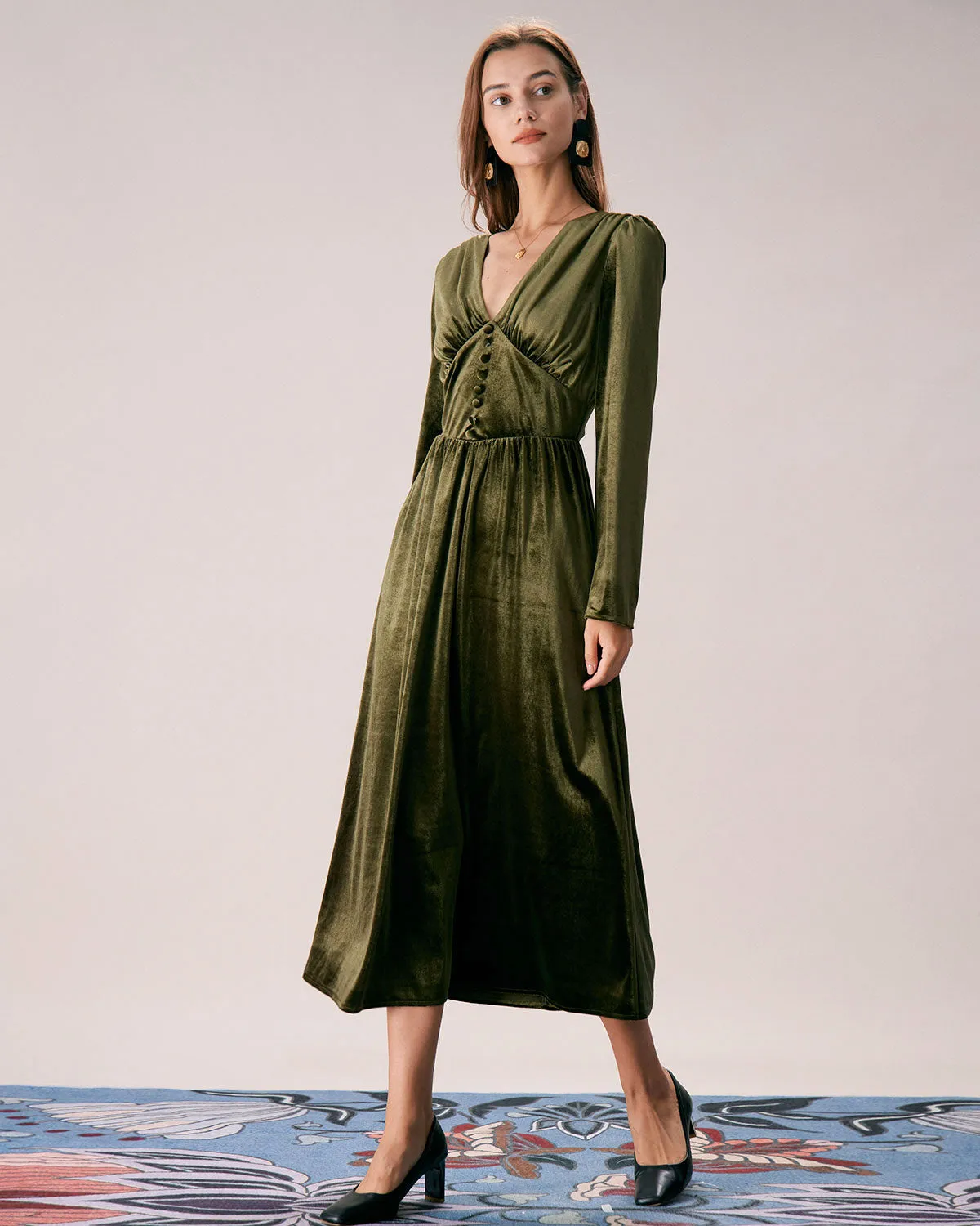 The Green V Neck Velvet Ruched Midi Dress sold by rihoas