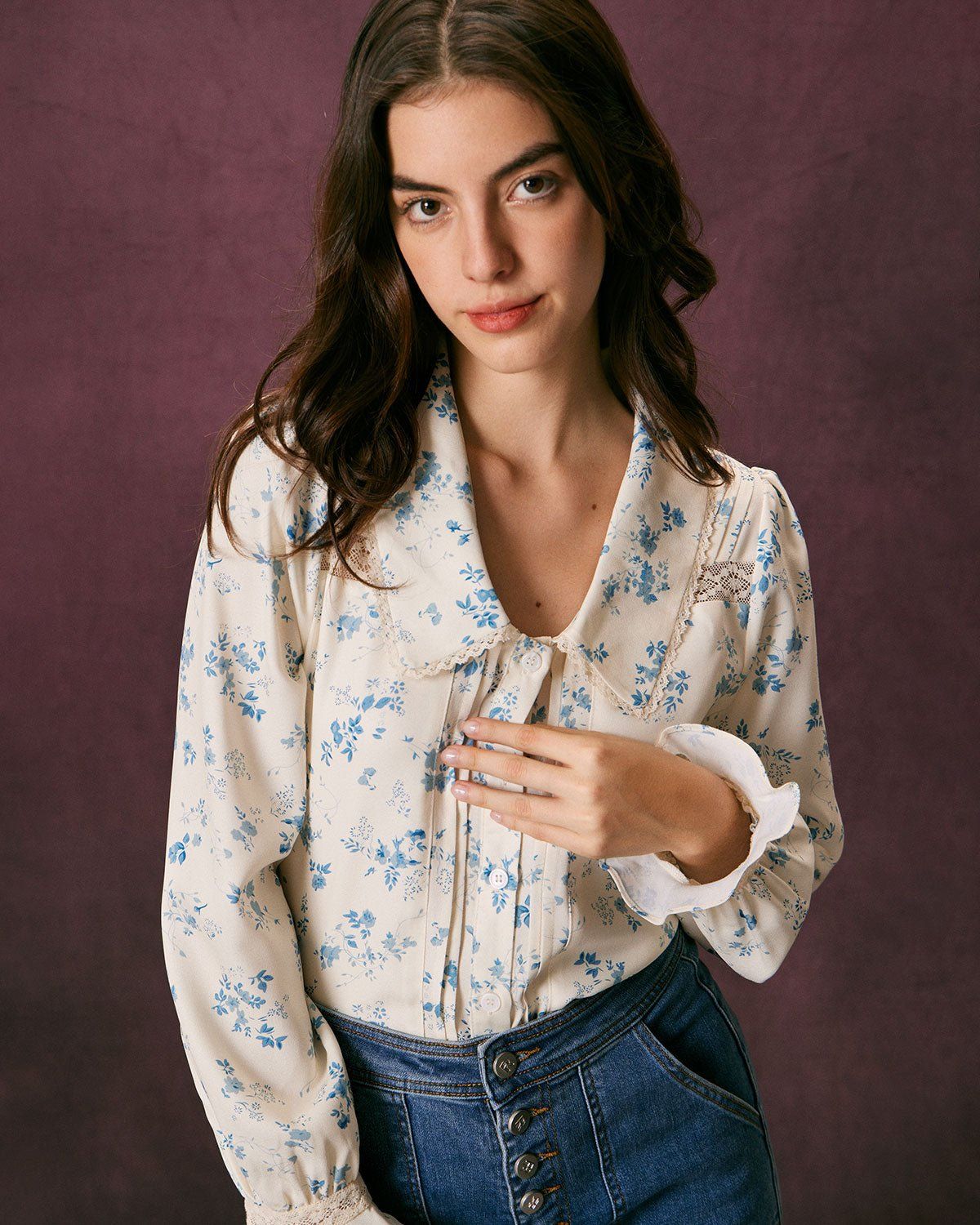 The Beige Peter Pan Collar Floral Lace Blouse sold by rihoas product image thumbnail 4