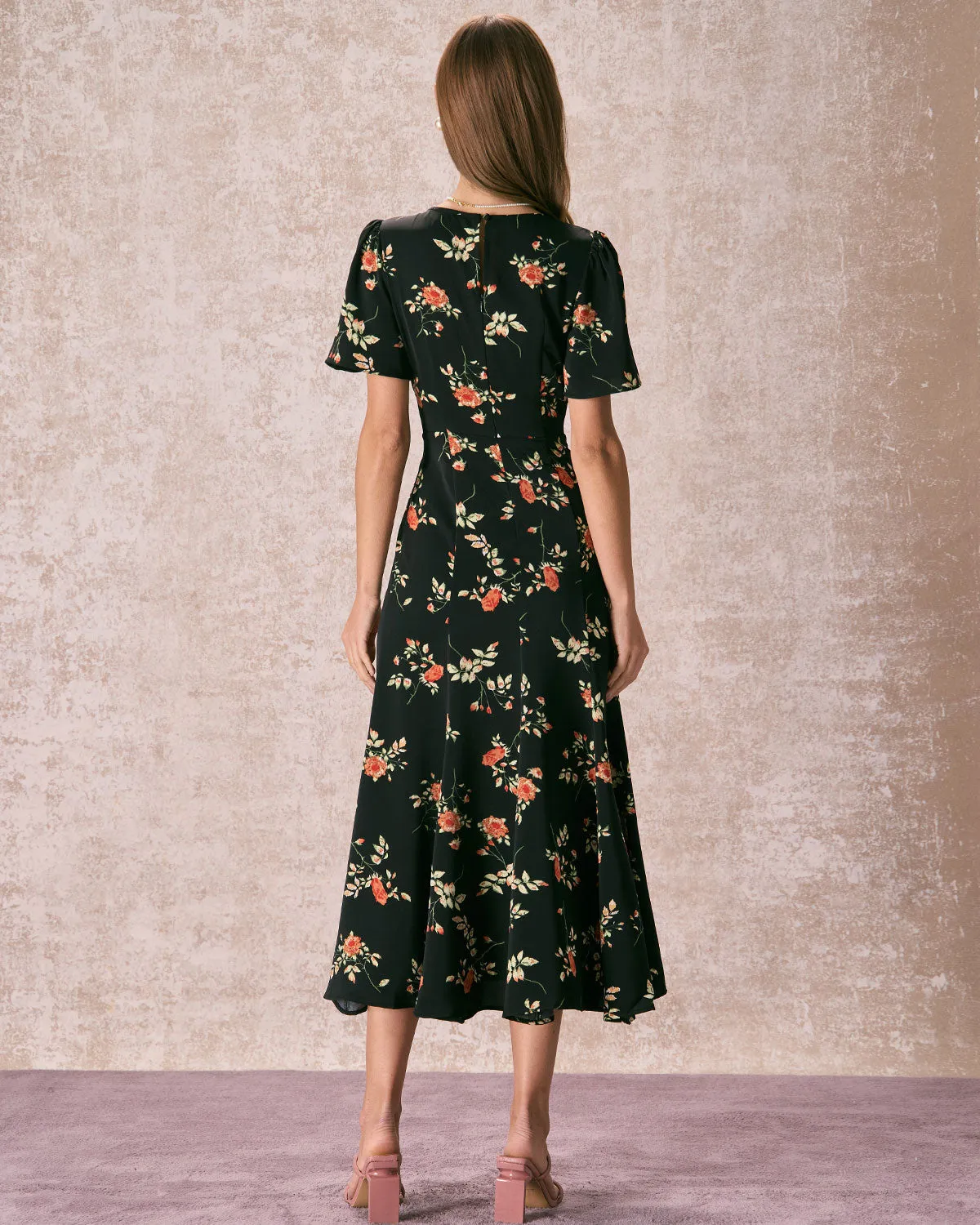 The Black Round Neck Floral Cutout Maxi Dress sold by rihoas product image thumbnail 5