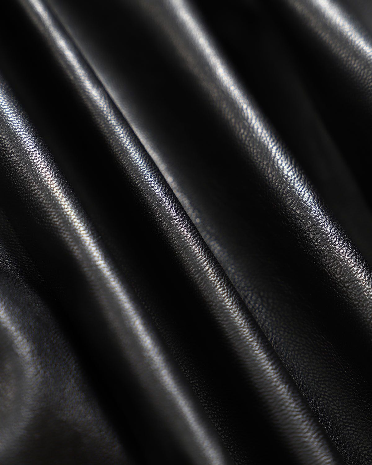 The Black Lapel Pocket Single Breasted Coat sold by rihoas product image thumbnail 2