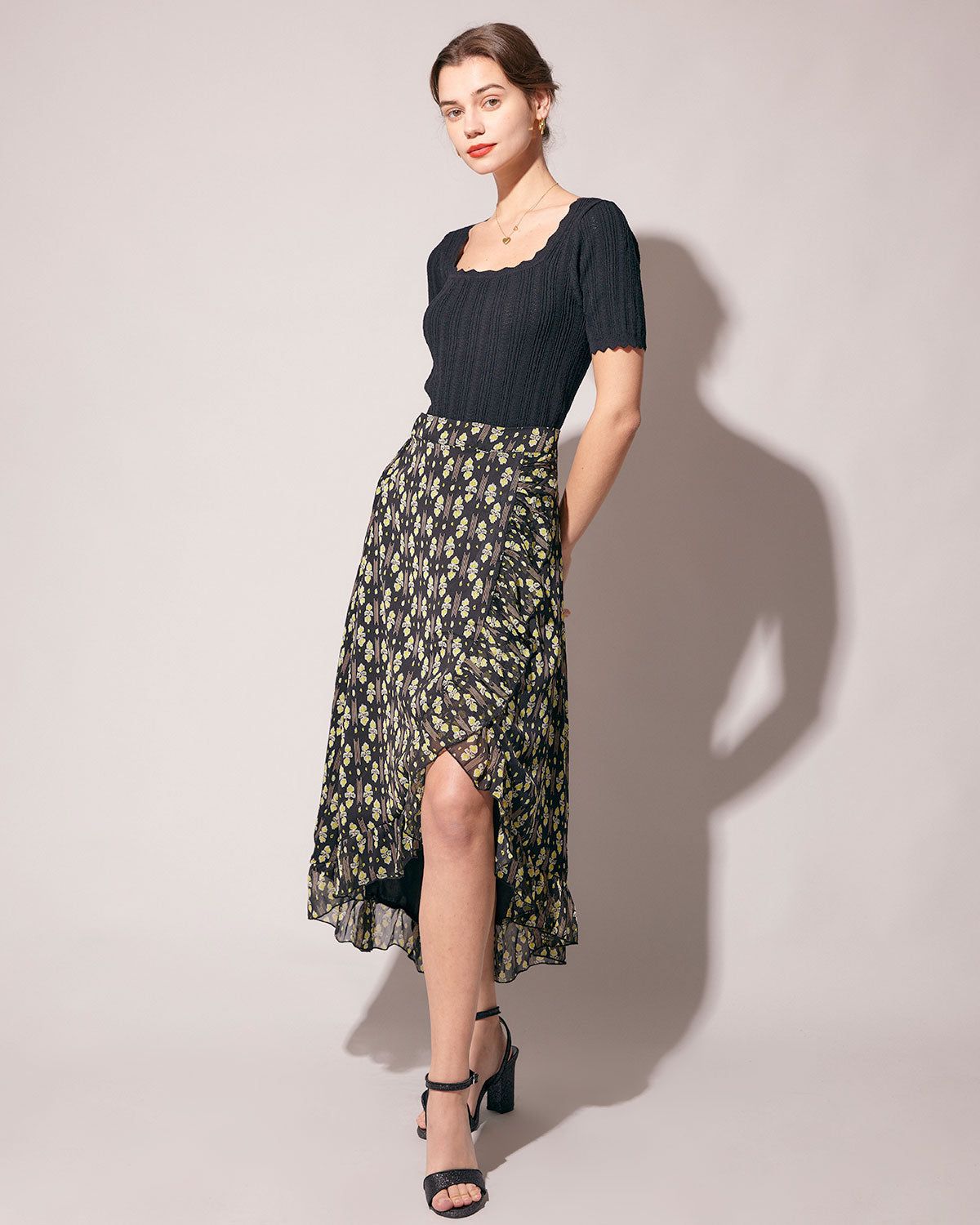 The Black Square Neck Scalloped Knit Top sold by rihoas product image thumbnail 5