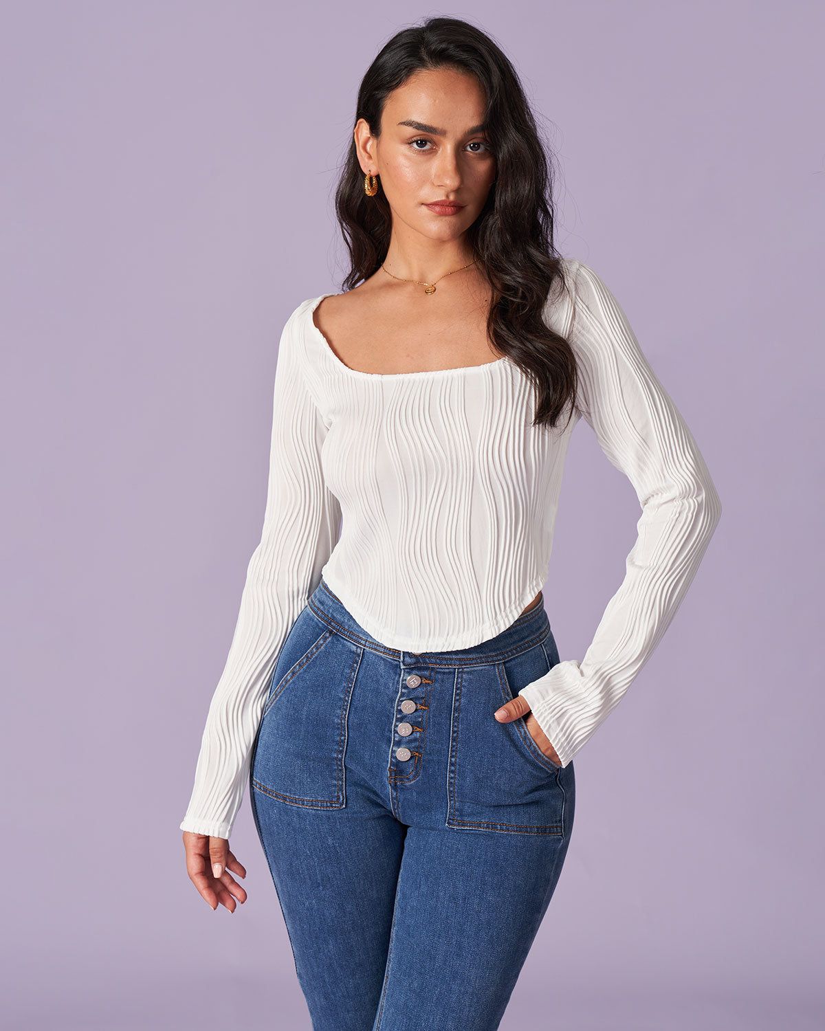 The White Square Neck Wave Curved Hem Tee sold by rihoas product image thumbnail 2