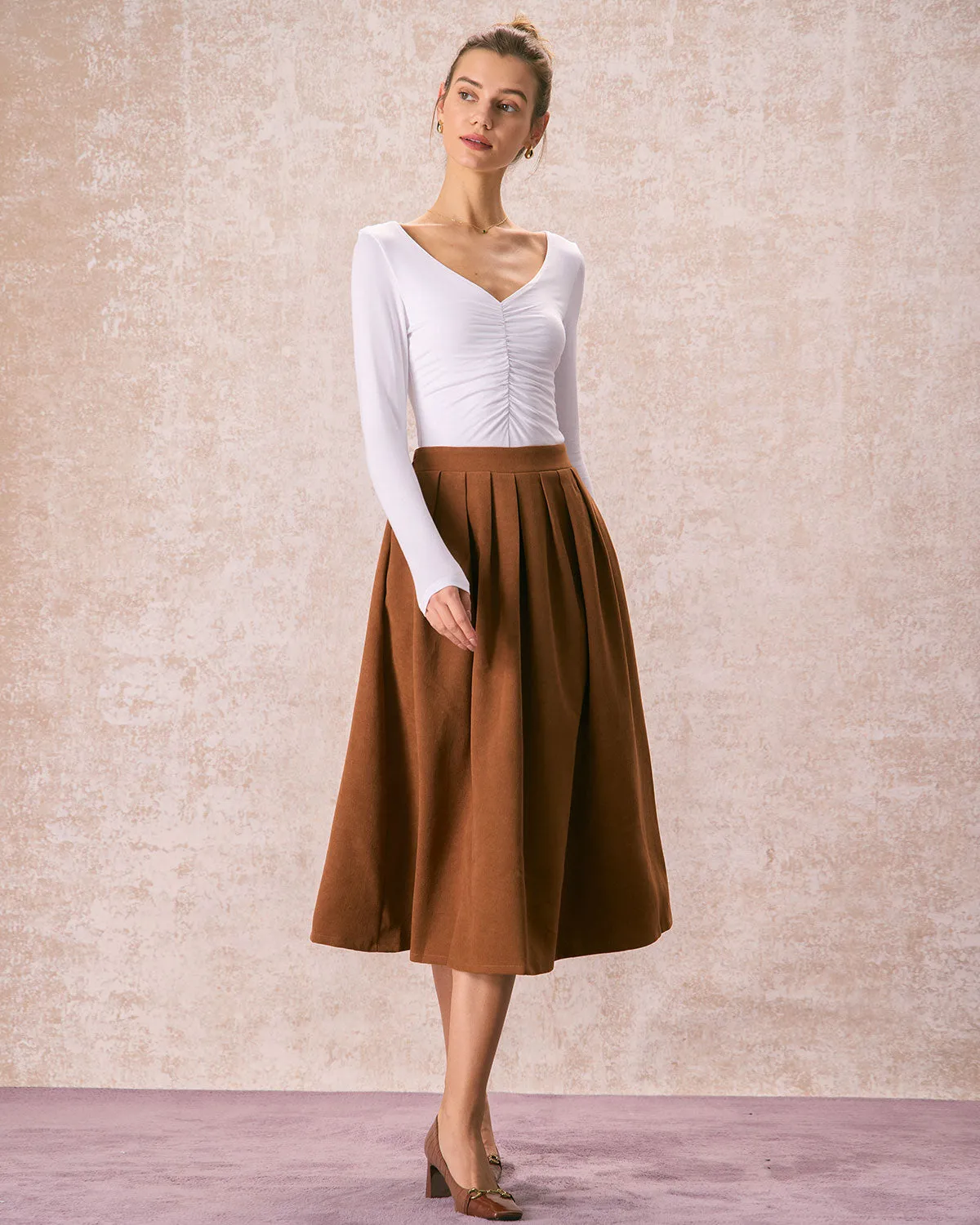 The White V Neck Ruched Long Sleeve Tee sold by rihoas product image thumbnail 5