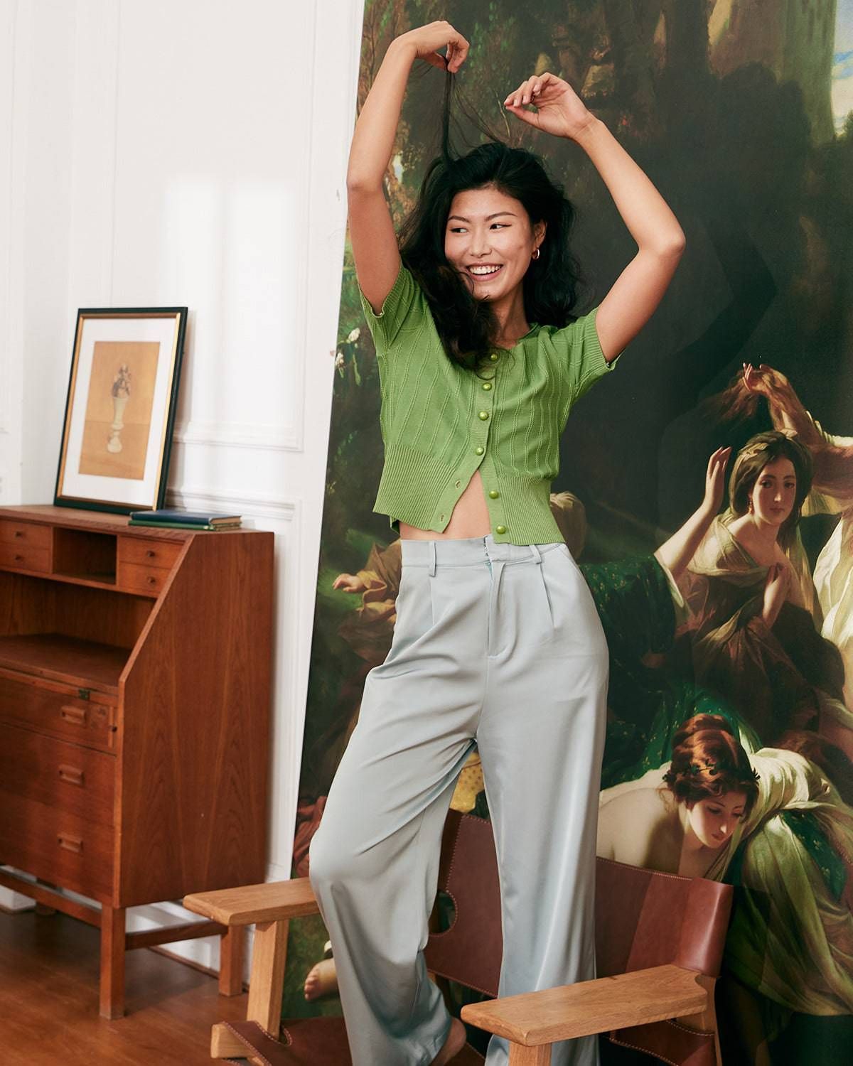 The Short-Sleeve Fitted Crop Tee sold by rihoas product image thumbnail 11