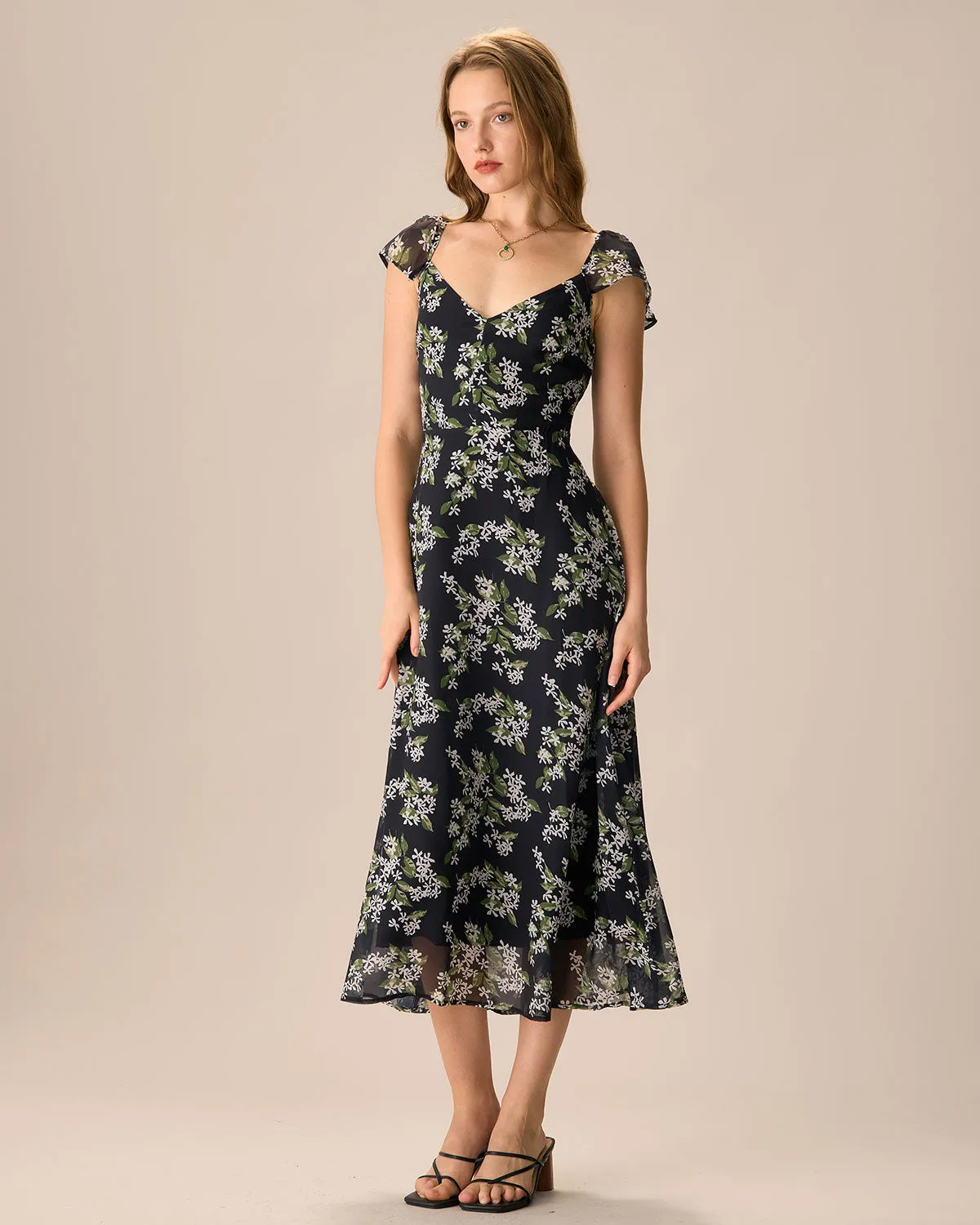 Women's Black Floral Shirred Midi Dress sold by rihoas product image thumbnail 4