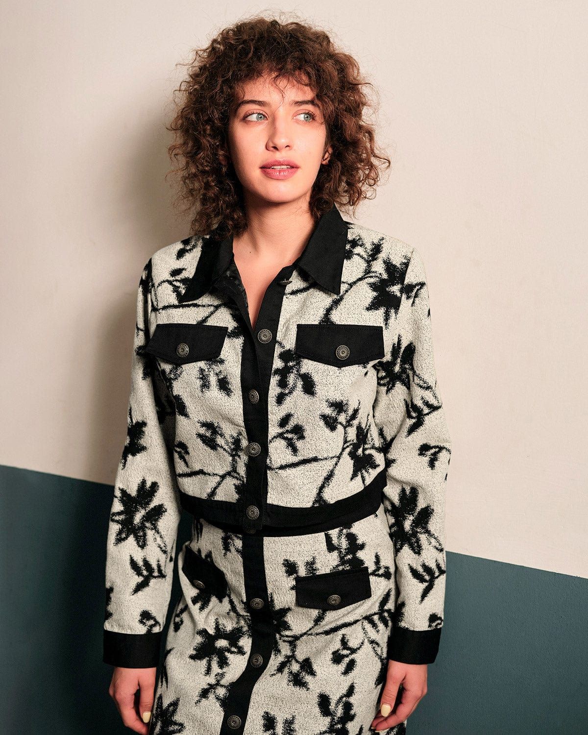 The Lapel Button-up Floral Crop Jacket sold by rihoas product image thumbnail 3