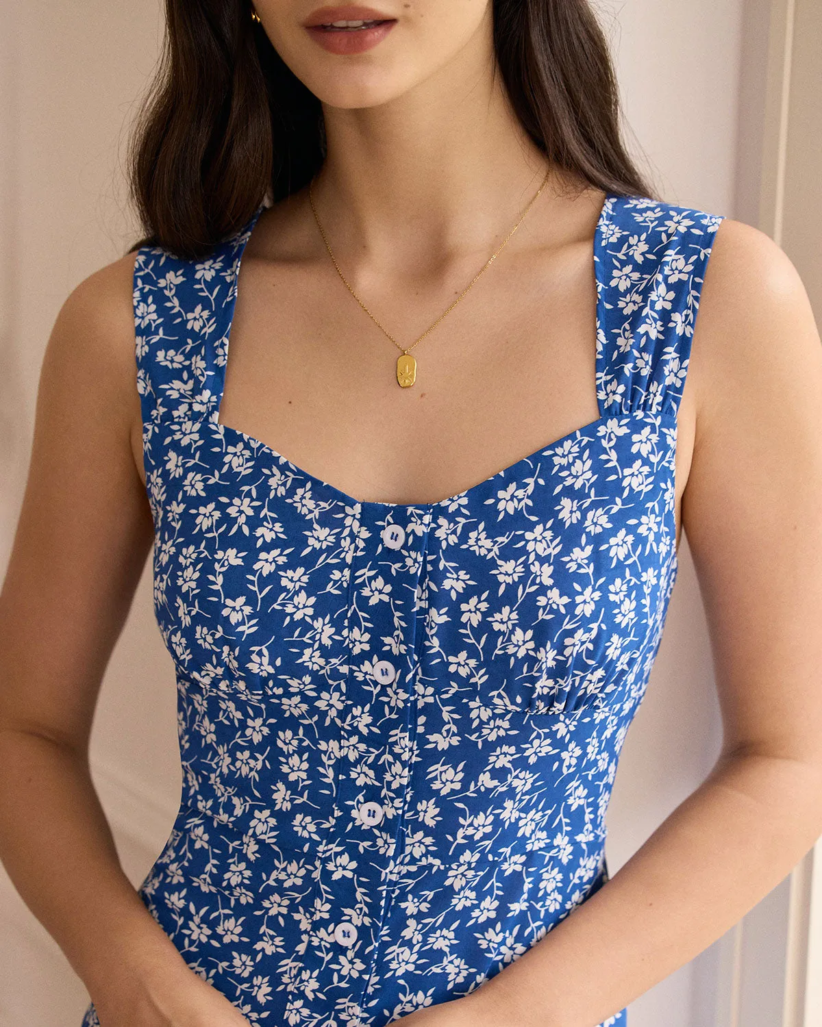 The Single-breasted Floral Midi Dress sold by rihoas product image thumbnail 2