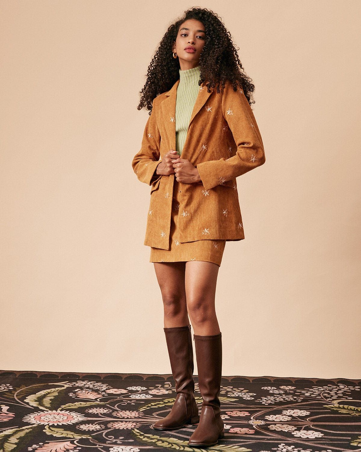 The Collared Embroidery Corduroy Blazer sold by rihoas product image thumbnail 4