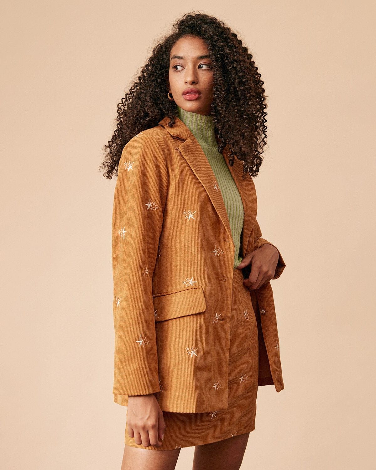 The Collared Embroidery Corduroy Blazer sold by rihoas product image thumbnail 3